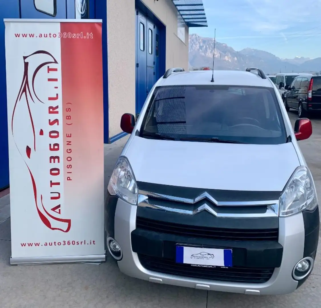 Citroen Berlingo Multispace 1.6 HDi 90 XTR 7 POSTI Bianco - 1