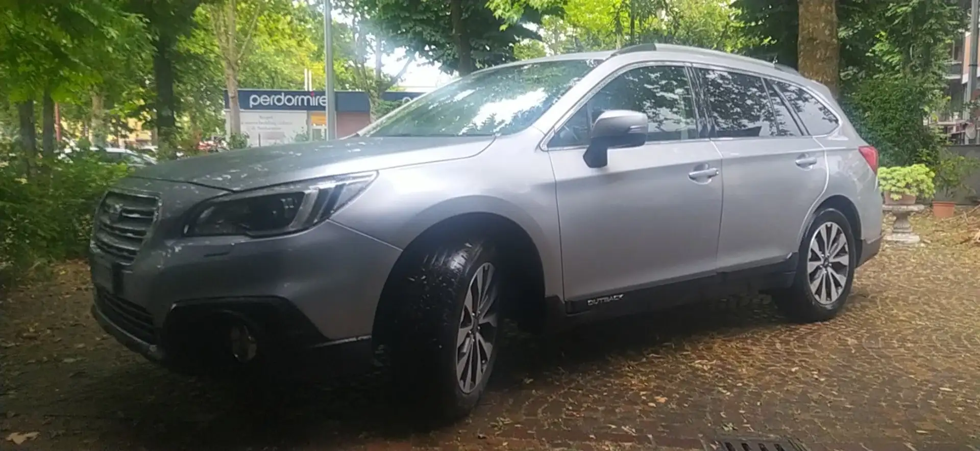 Subaru OUTBACK V serie 2.5i S Unlimited bi-fuel lineartronic Argento - 2