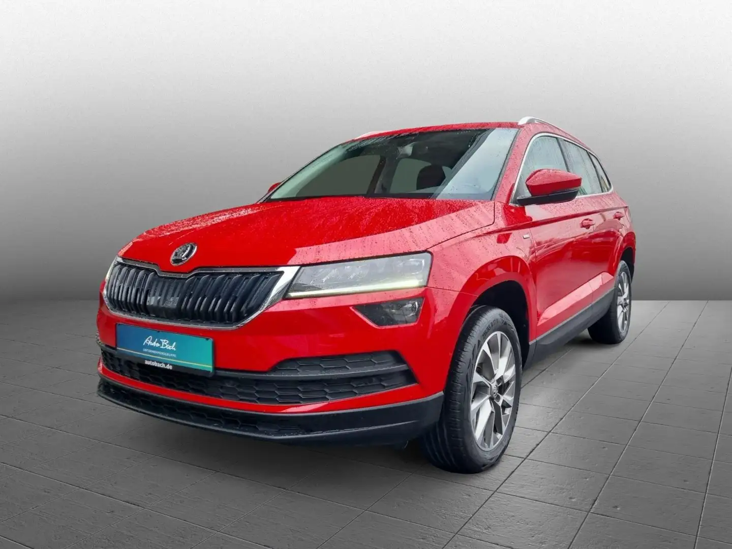 Skoda Karoq 2.0 TDI Clever DSG LED Standhzg Panorama Rot - 1