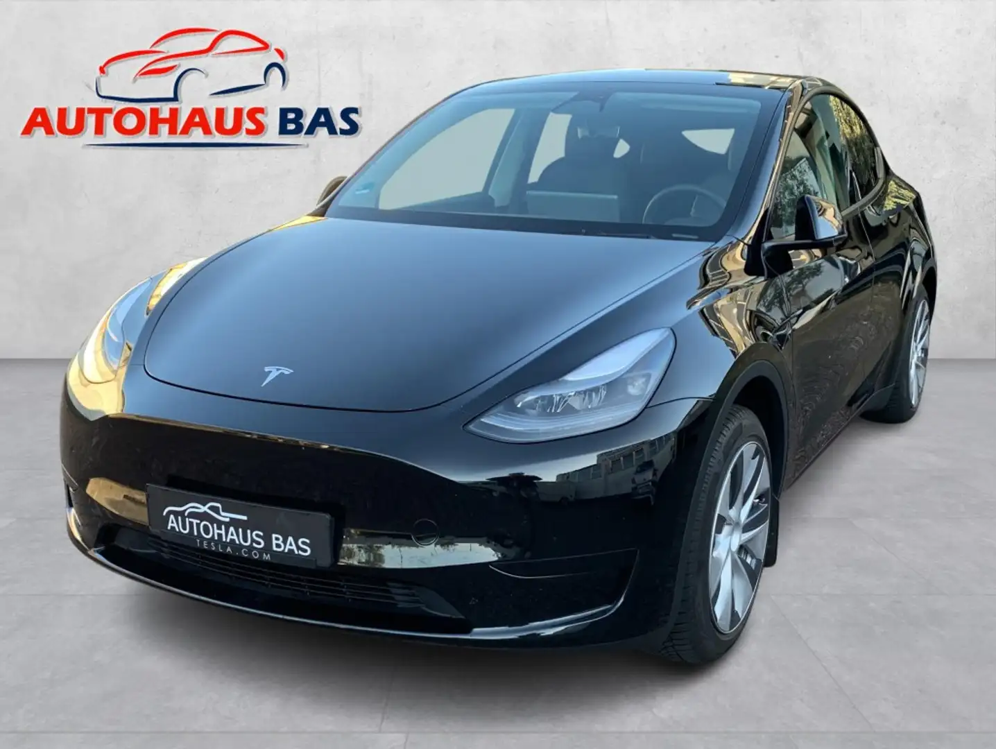 Tesla Model Y Long Range RWD *Anhängerkupplung* 1.Hand Schwarz - 1