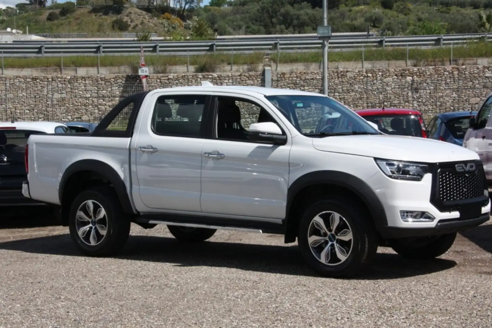 EVO Cross4 2.0 Turbo Diesel Doppia Cabina VARI COLORI Bianco - 2