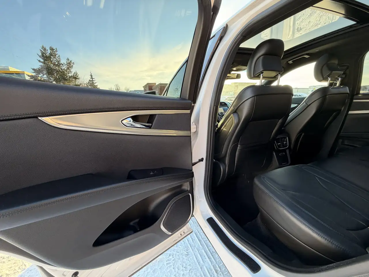 Lincoln MKX photo Lincoln MKX