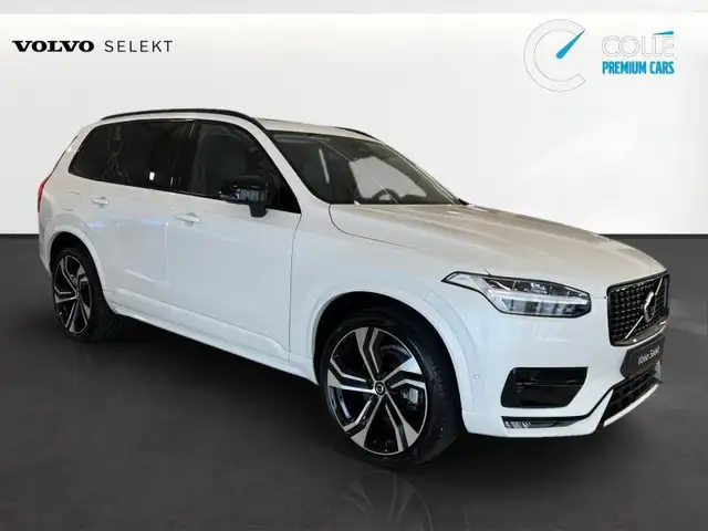 Volvo XC90 Plus Dark