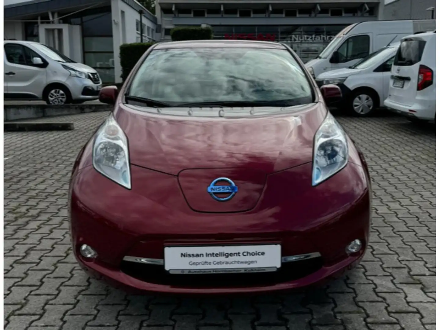 Nissan Leaf Acenta 30 kW Winterpaket Solarspoiler Winte Czerwony - 2