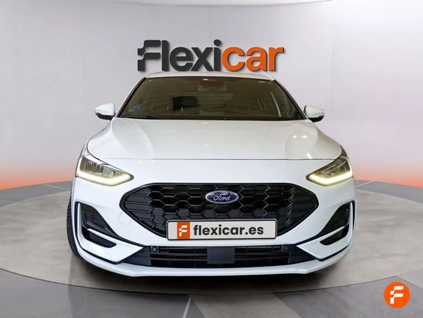 Ford Focus 1.0 Ecob. MHEV 92kW ST-Line Design SIP Blanco - 2