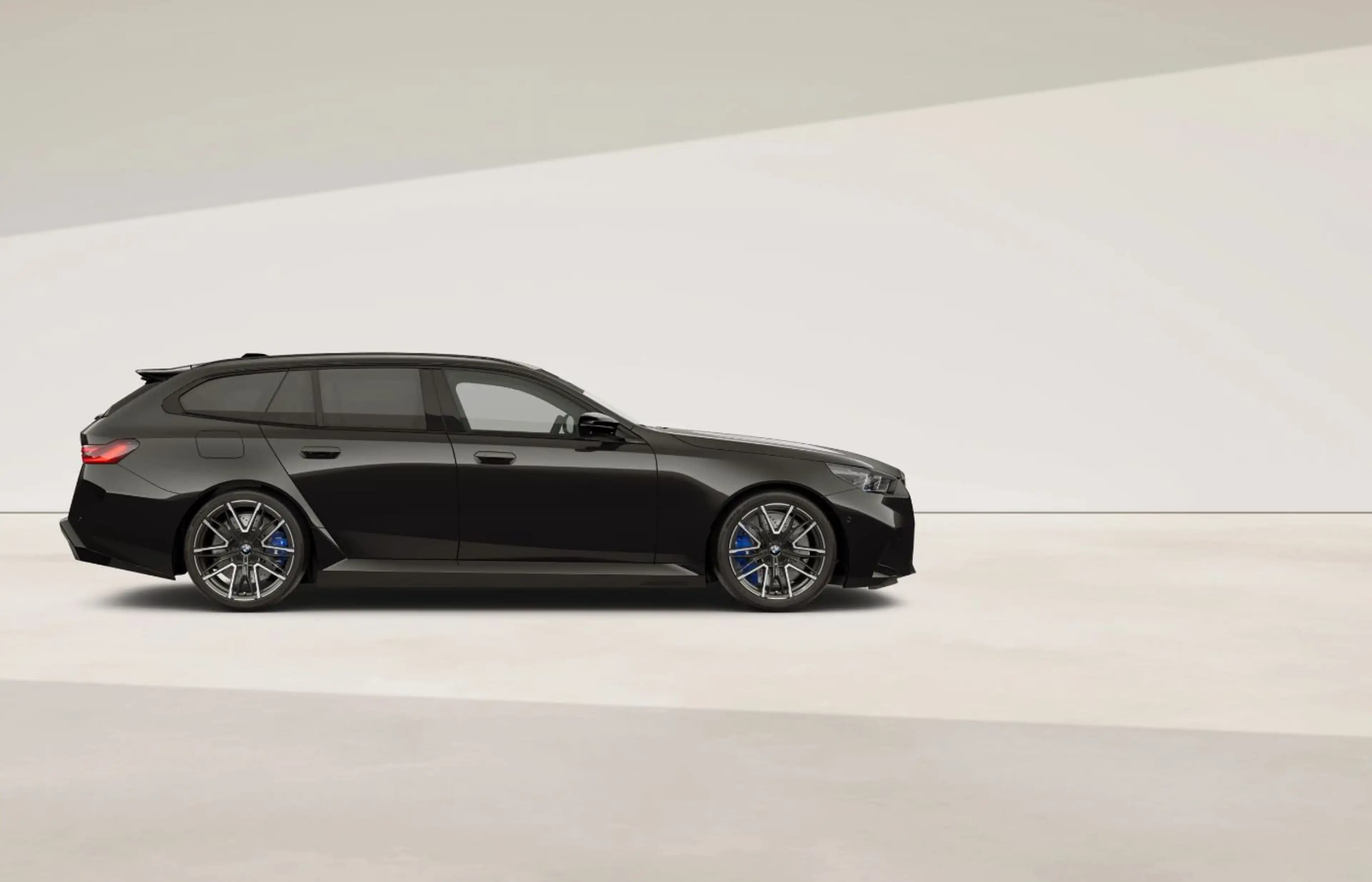 BMW M5 Touring *Farbe wählbar* — photo 4