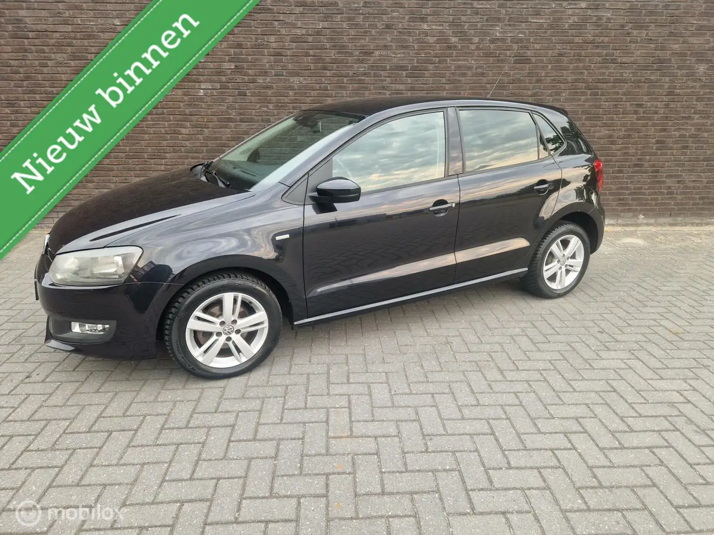 Volkswagen Polo 1.2|MATCH|Airco|PDC|Stoelverwarming|Cruise| Negro - 1