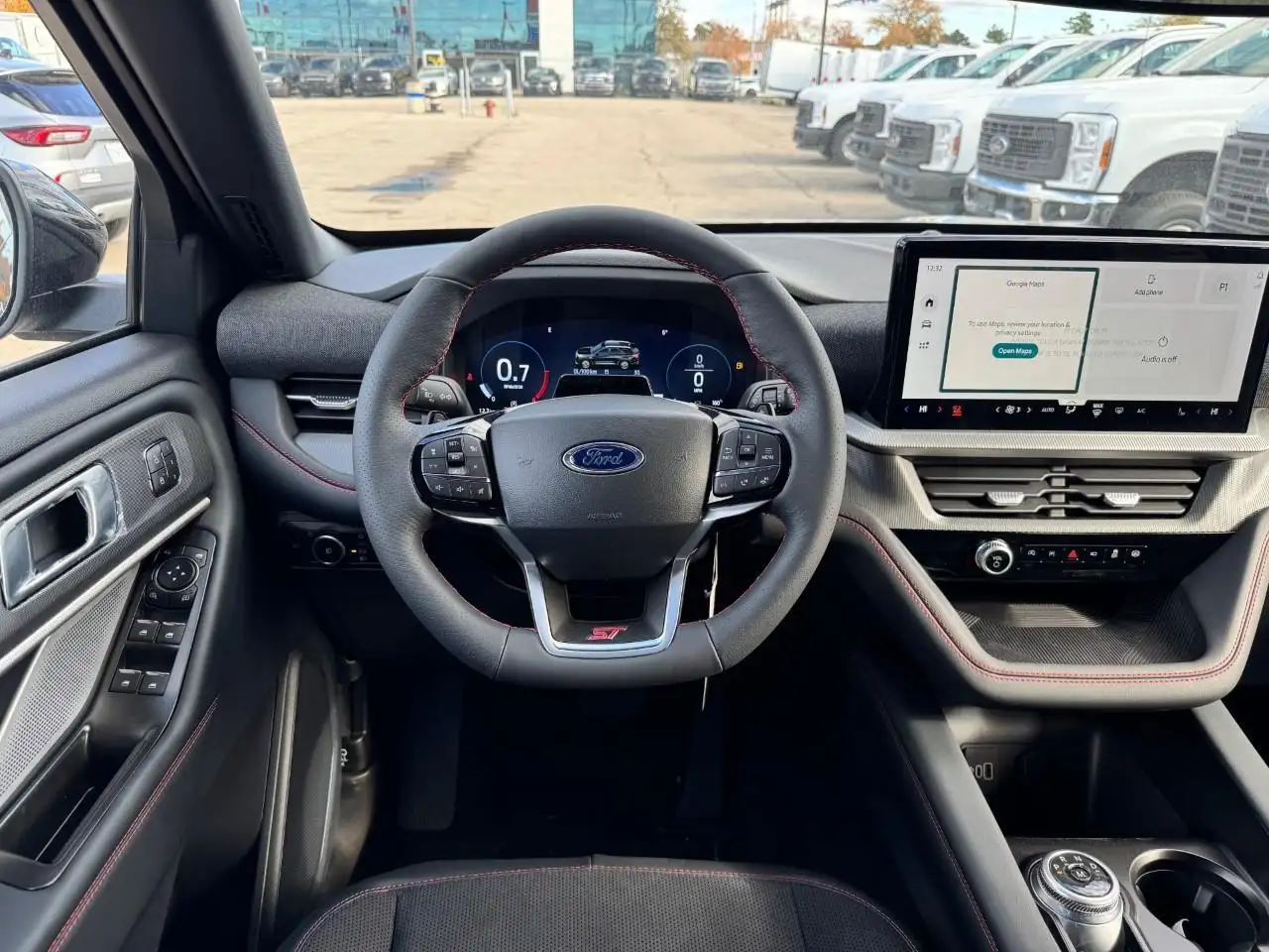 Ford Explorer photo Ford Explorer