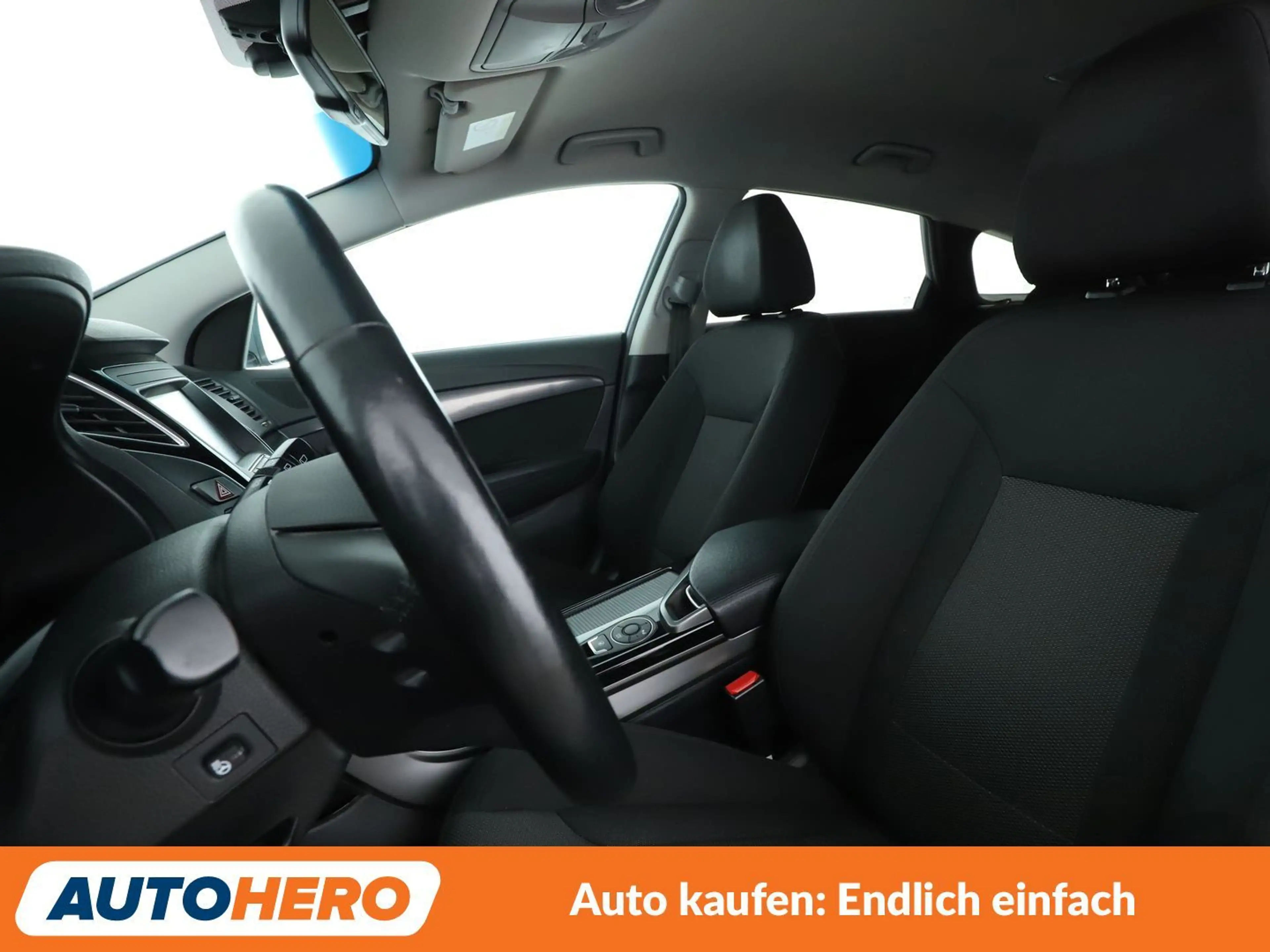 Hyundai i40 1.6 Trend Blue*NAVI*TEMPO*CAM*PDC*SHZ* — photo 10
