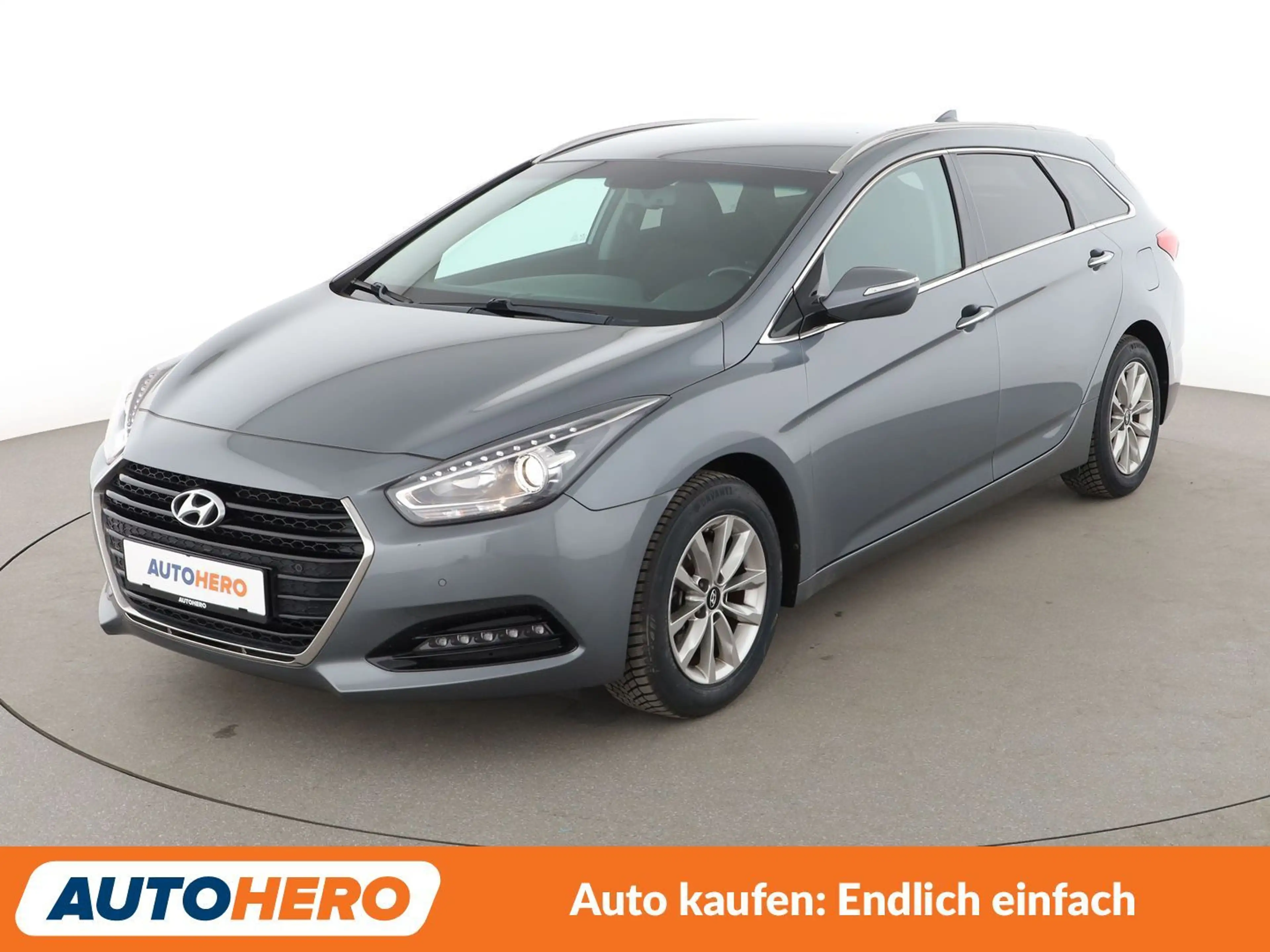 Hyundai i40 1.6 Trend Blue*NAVI*TEMPO*CAM*PDC*SHZ*