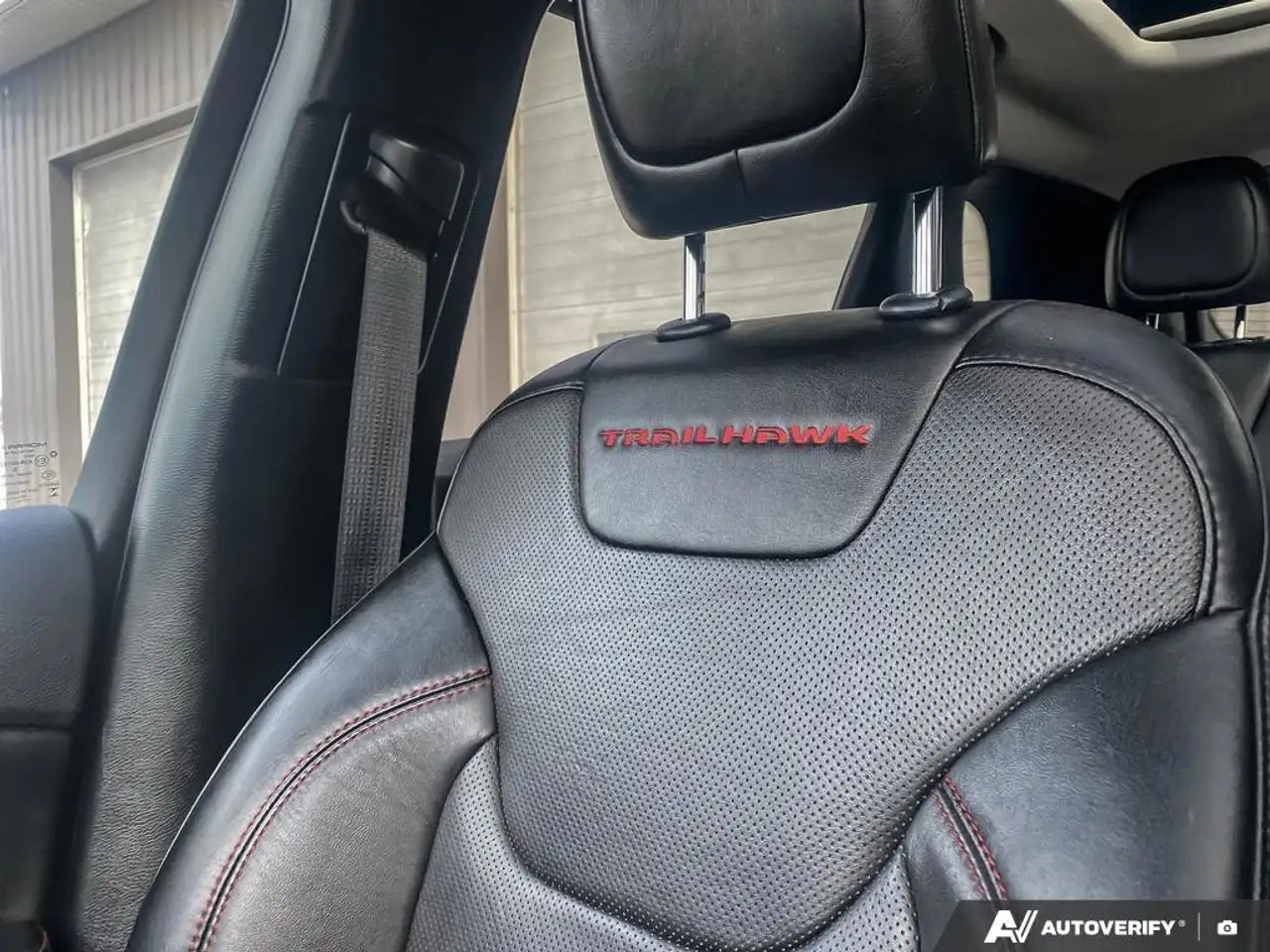 Jeep Cherokee снимка Jeep Cherokee
