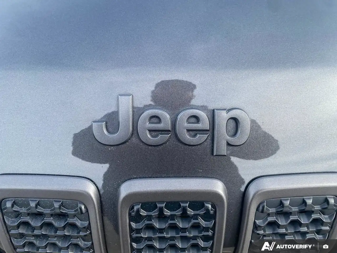 Jeep Cherokee снимка Jeep Cherokee