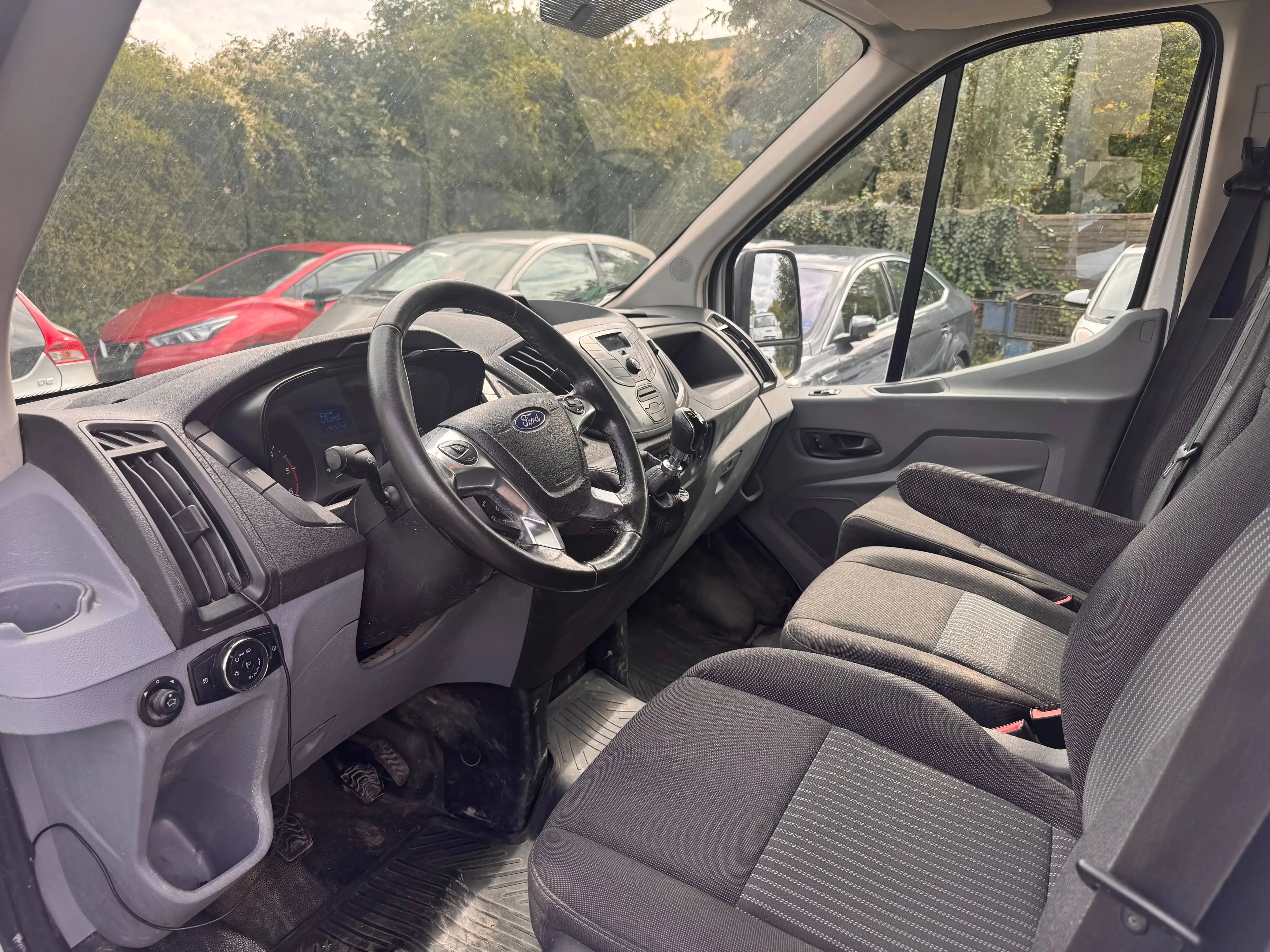 Ford Transit Transit 350 TDCi lang+hoch — photo 5