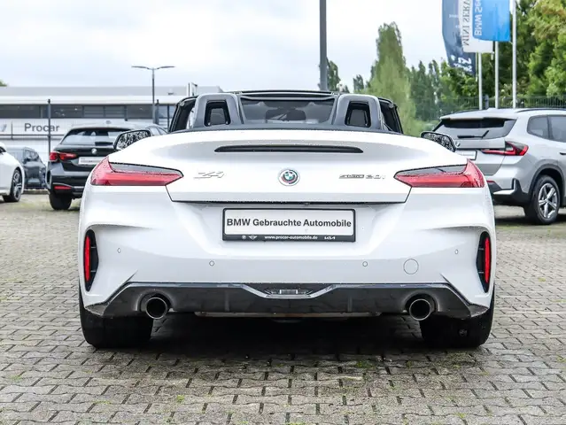 BMW Z4 view 11