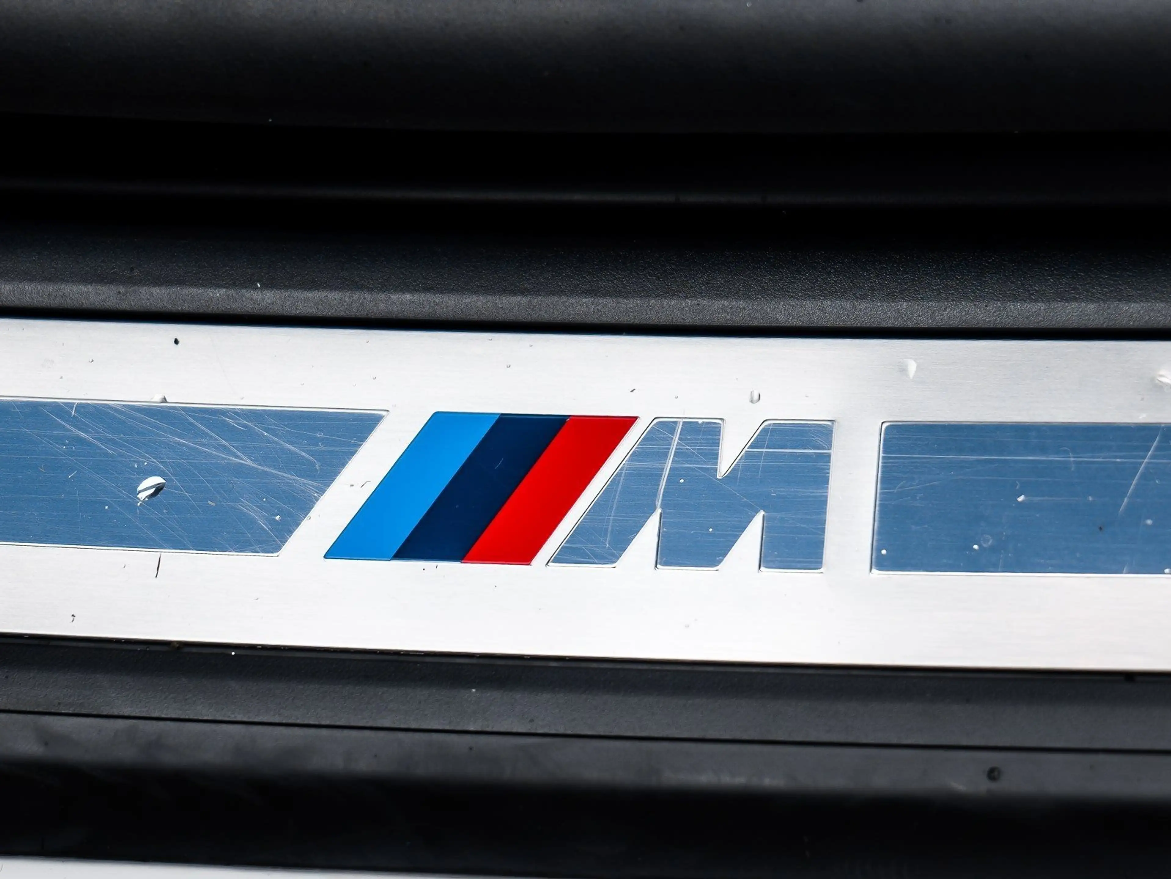 BMW Z4 sDrive20i A M Sport LC Prof. HuD RFK HIFI PDC V+H — photo 23