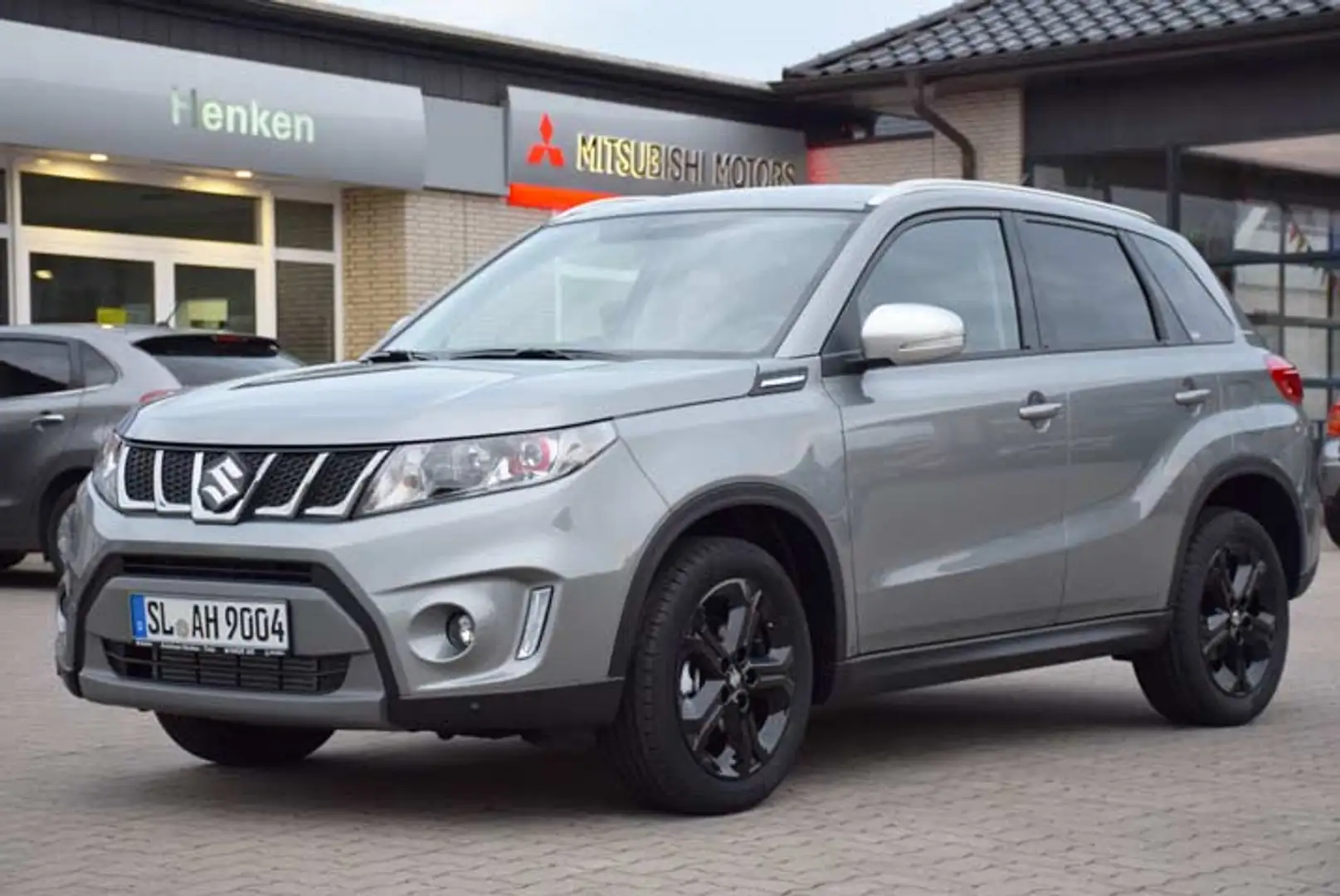 Suzuki Vitara S 1.4 5D A/T Boosterjet ALLGRIP Grigio - 1