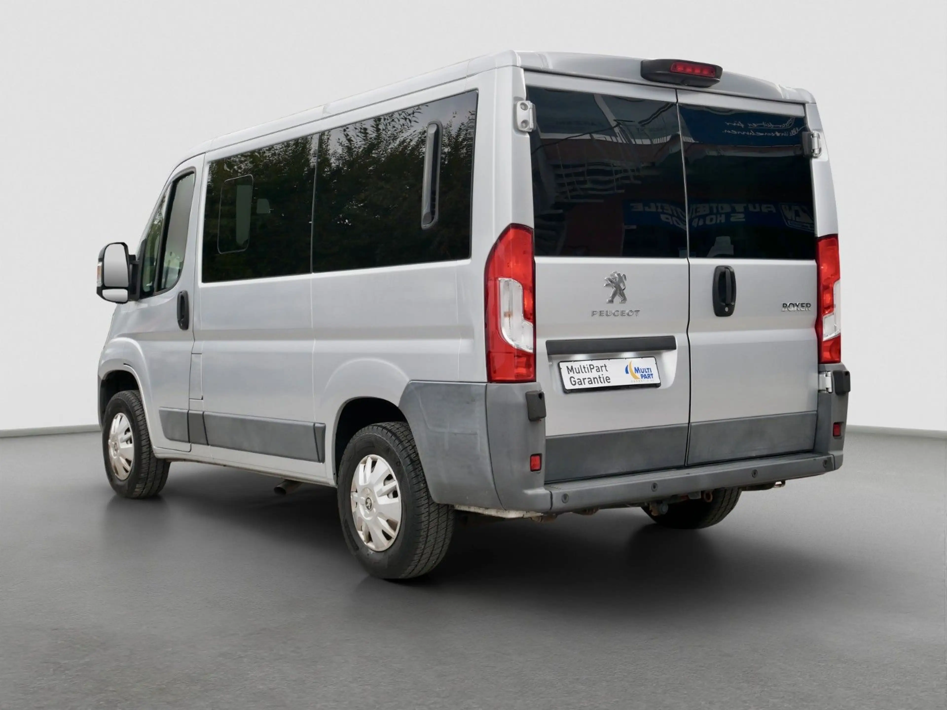 Peugeot Boxer Kombi 330 L1H1 Allure Blue-HDi 160 — photo 3