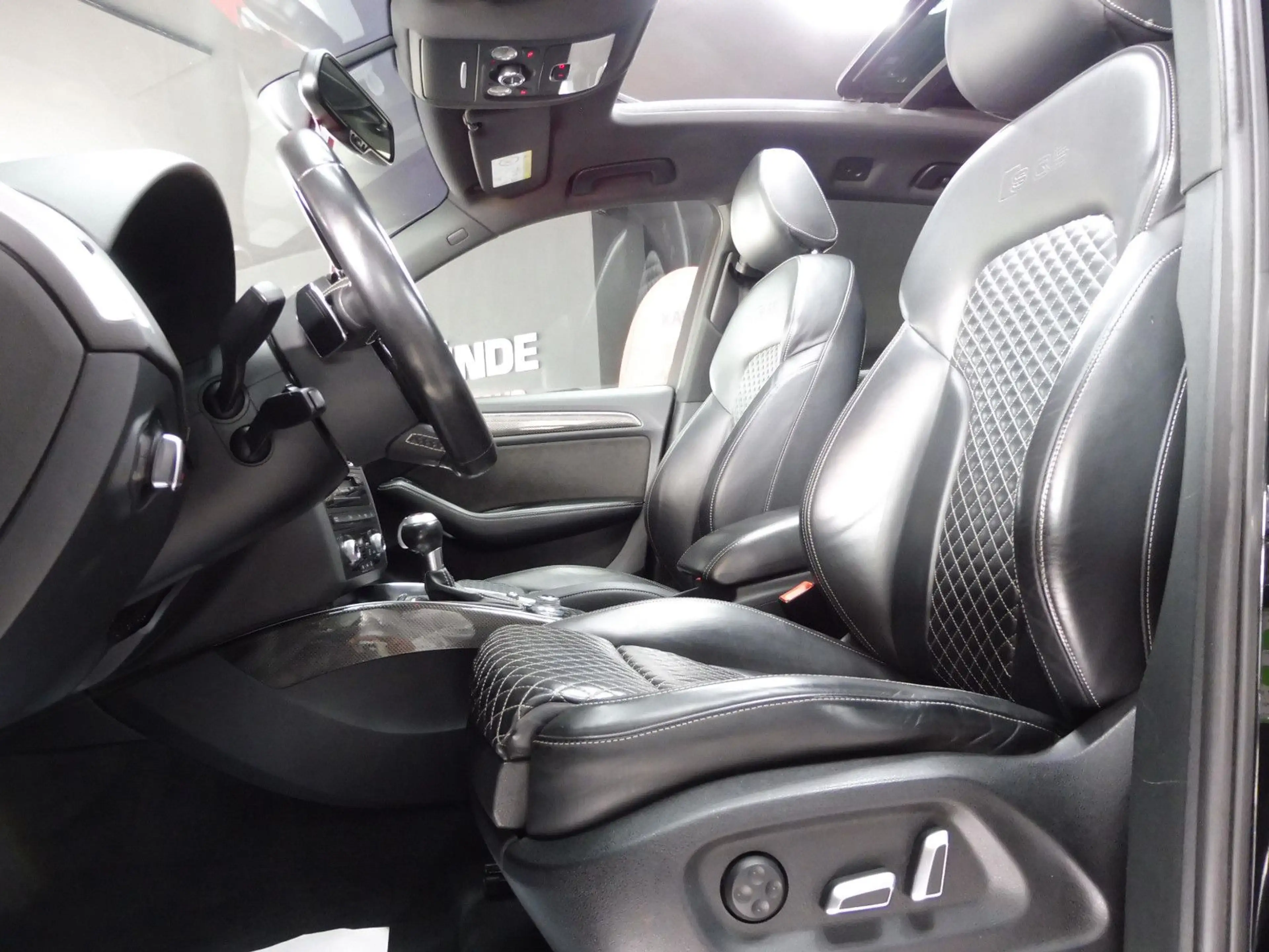 Audi SQ5 3.0 TDI plus quattro ACC/Pano/AHK/B&O/St-Hz- — photo 11