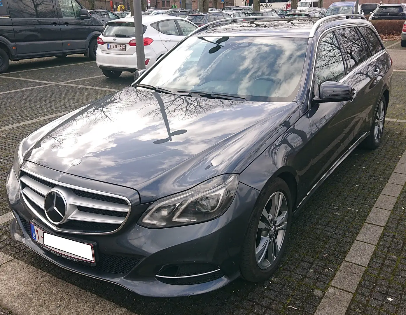 Mercedes-Benz E 250 E 250 T CDI 7G-TRONIC Avantgarde Grijs - 1