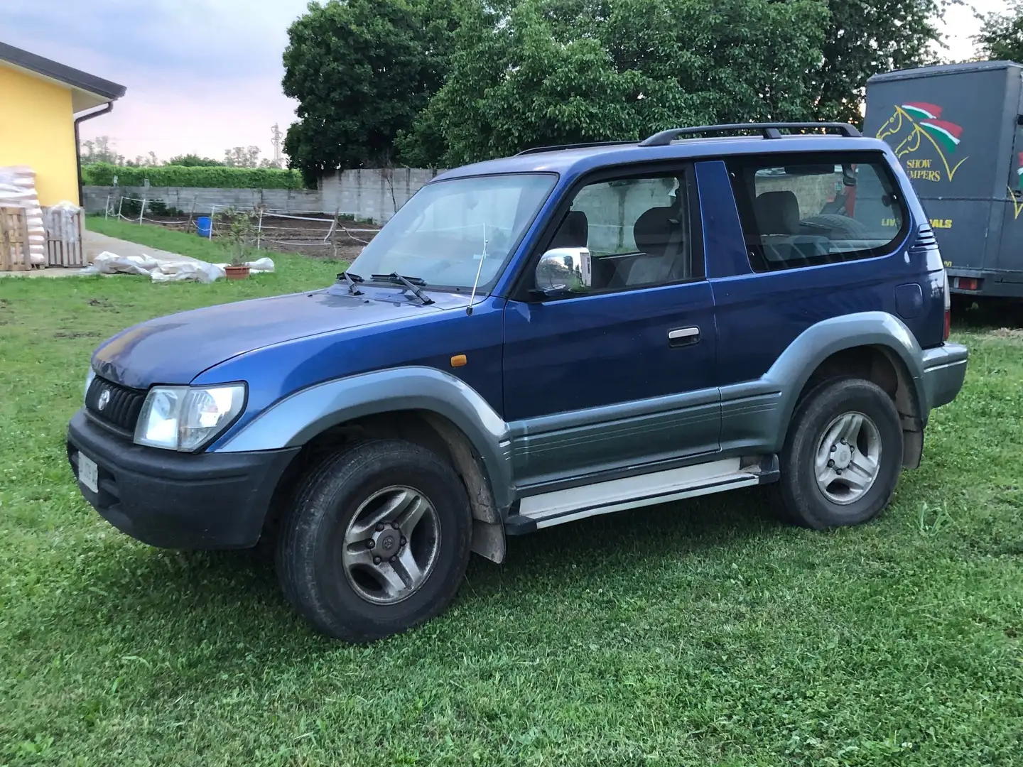 Toyota Land Cruiser 3 porte Blauw - 2