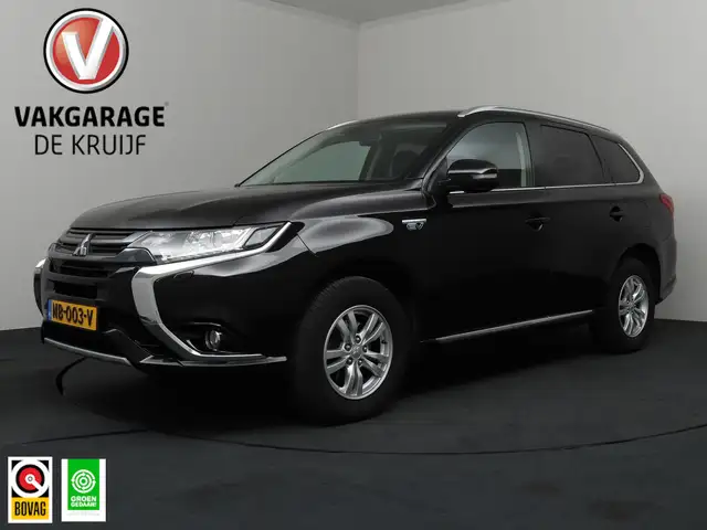 Mitsubishi Outlander 2.0 PHEV Pure Camera | Cruise Control | 4WD | Trek