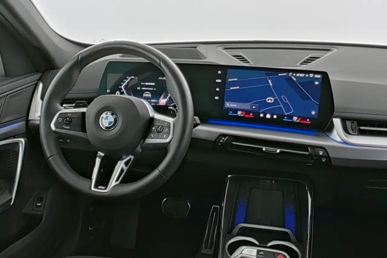 BMW X1 sDrive18d M Sport AktivS|HUD|PAs+360|Pano|AHK ACC 10