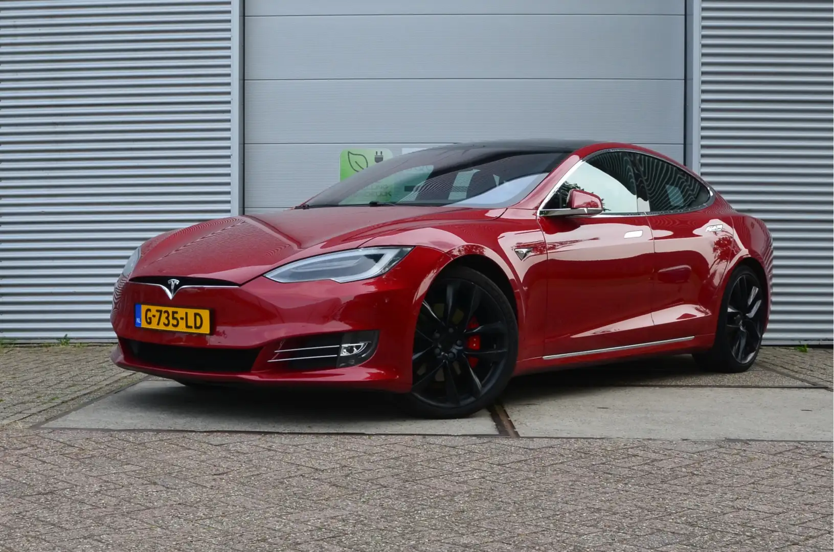 Tesla Model S Performance Ludicrous+ Raven, AutoPilot3.0, Rijkla Rood - 1