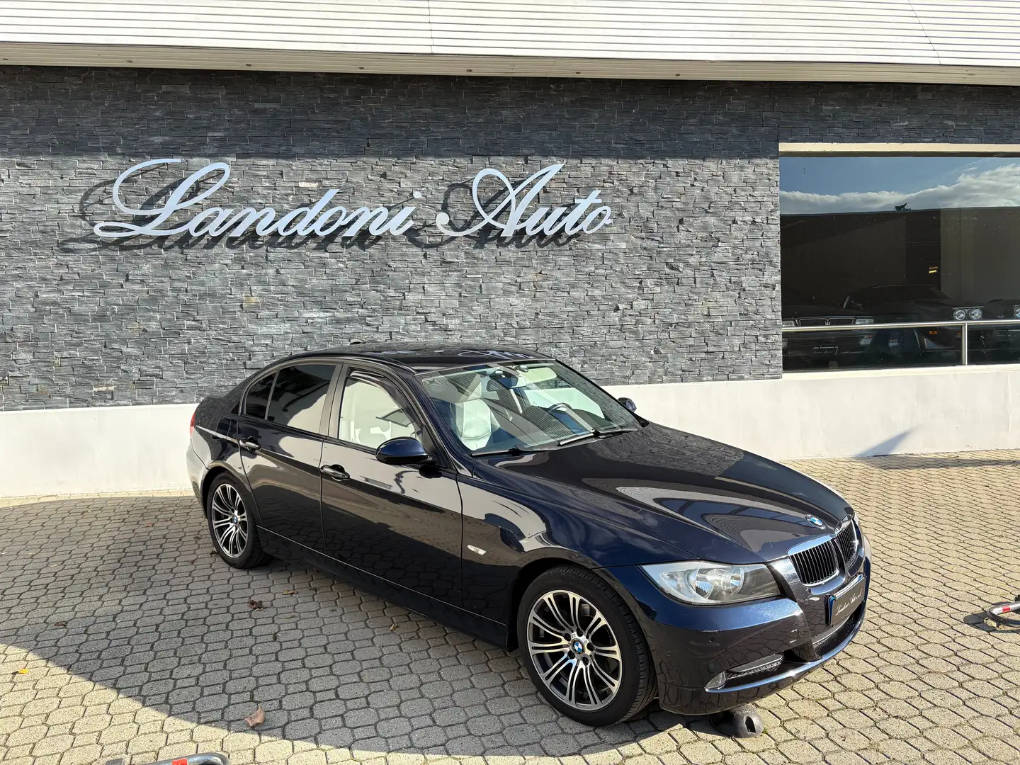 BMW 318 Serie 3 E90 Berlina 318i Futura Blu/Azzurro - 2