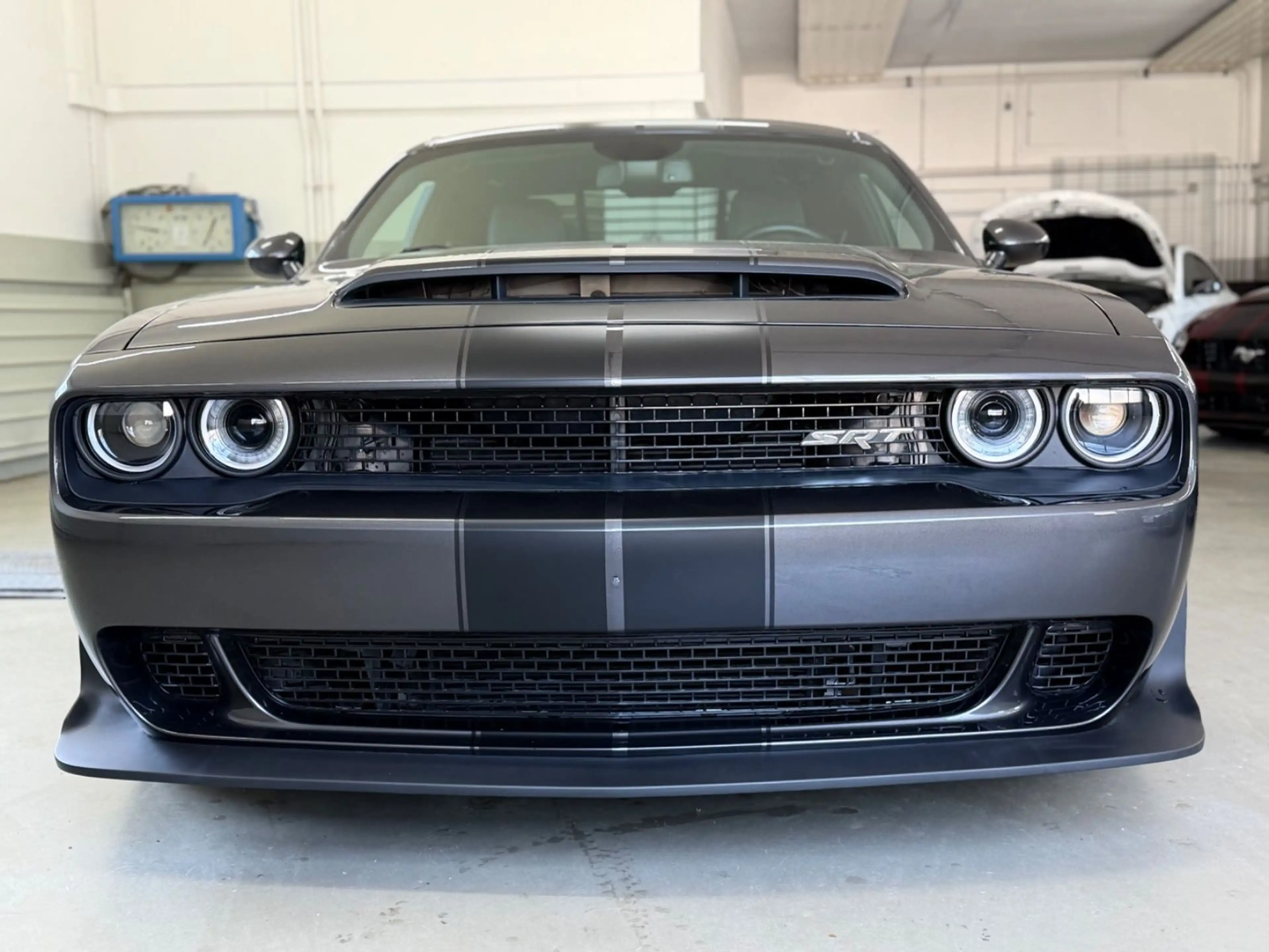 Dodge Challenger /Widebody — photo 2