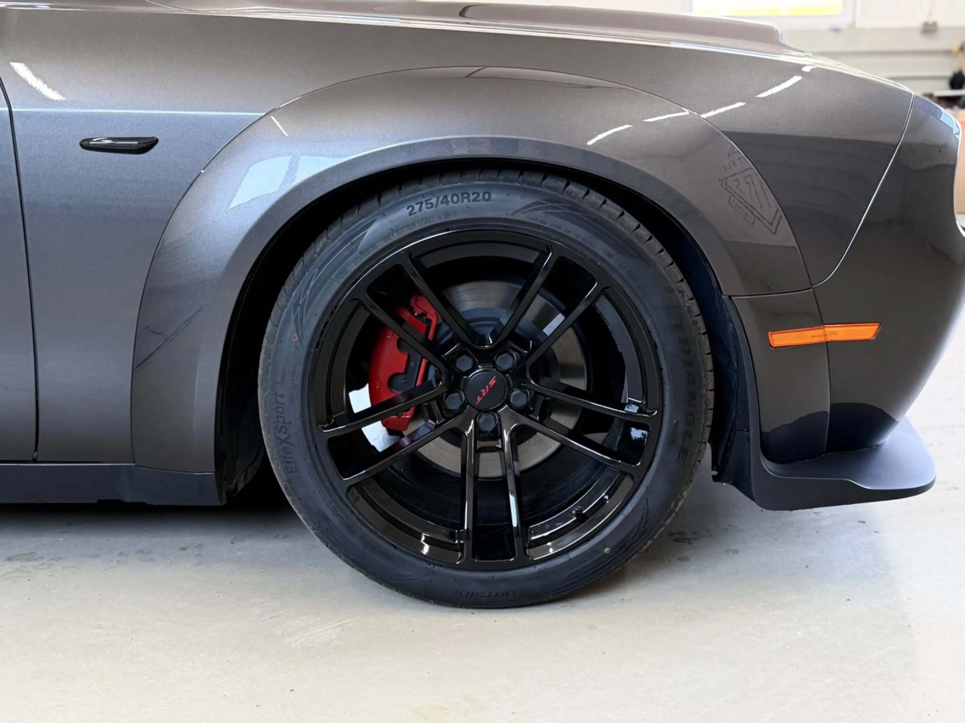 Dodge Challenger /Widebody — photo 8