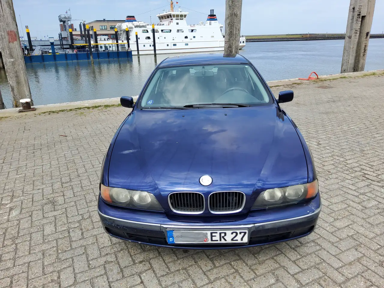 BMW 520