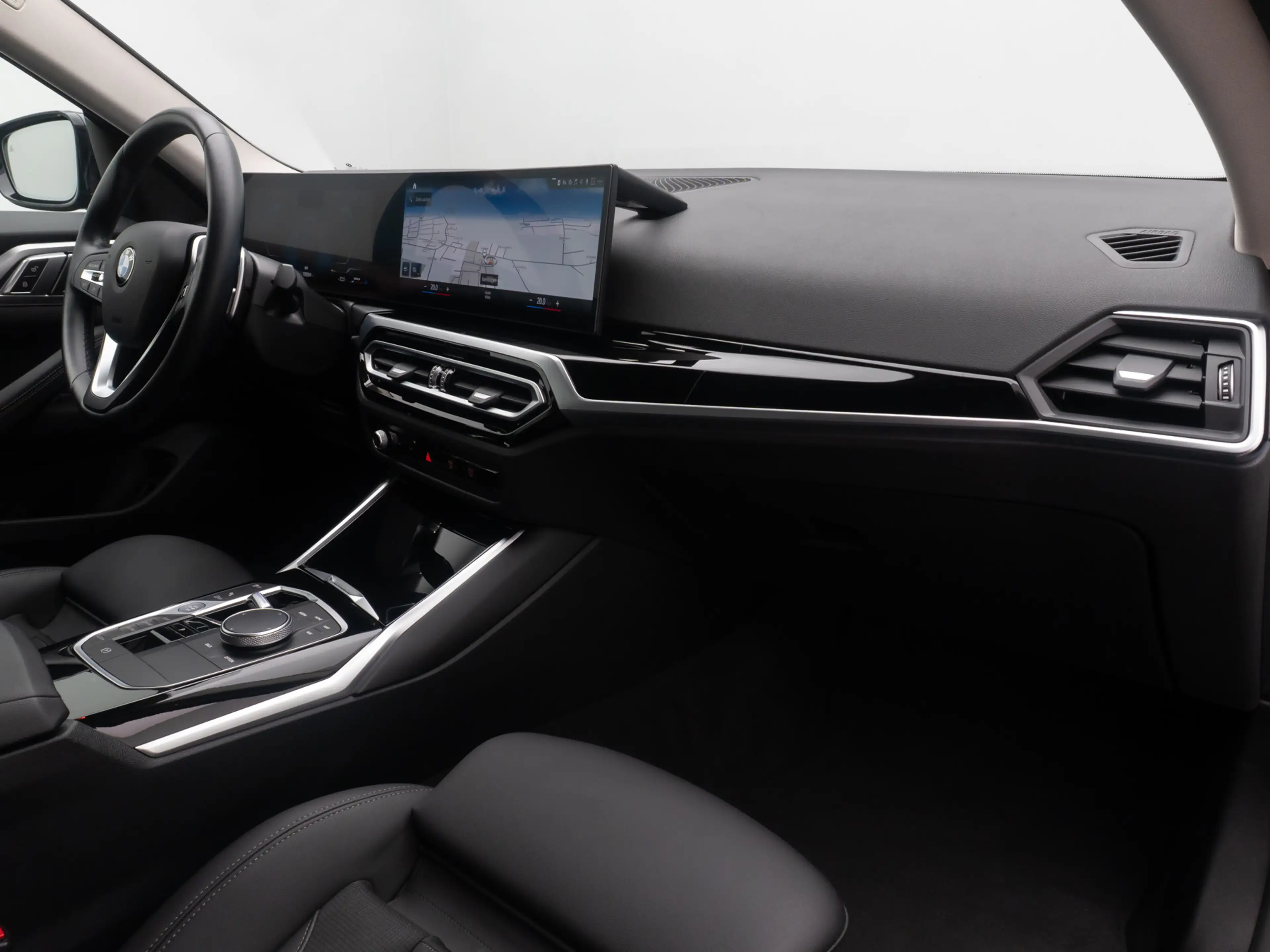 BMW 420 DAB Kamera Standheizung Sport — photo 23