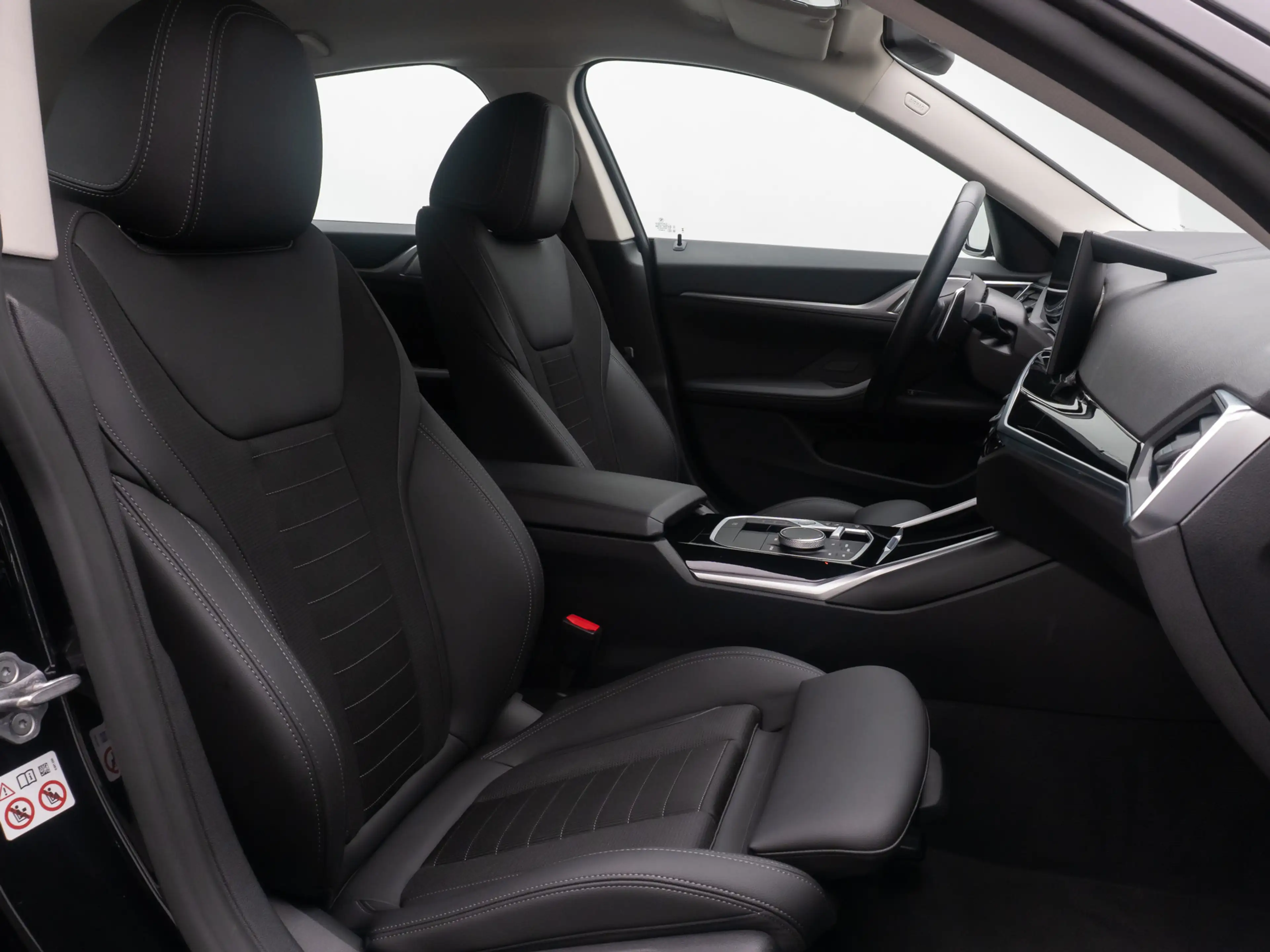 BMW 420 DAB Kamera Standheizung Sport — photo 35