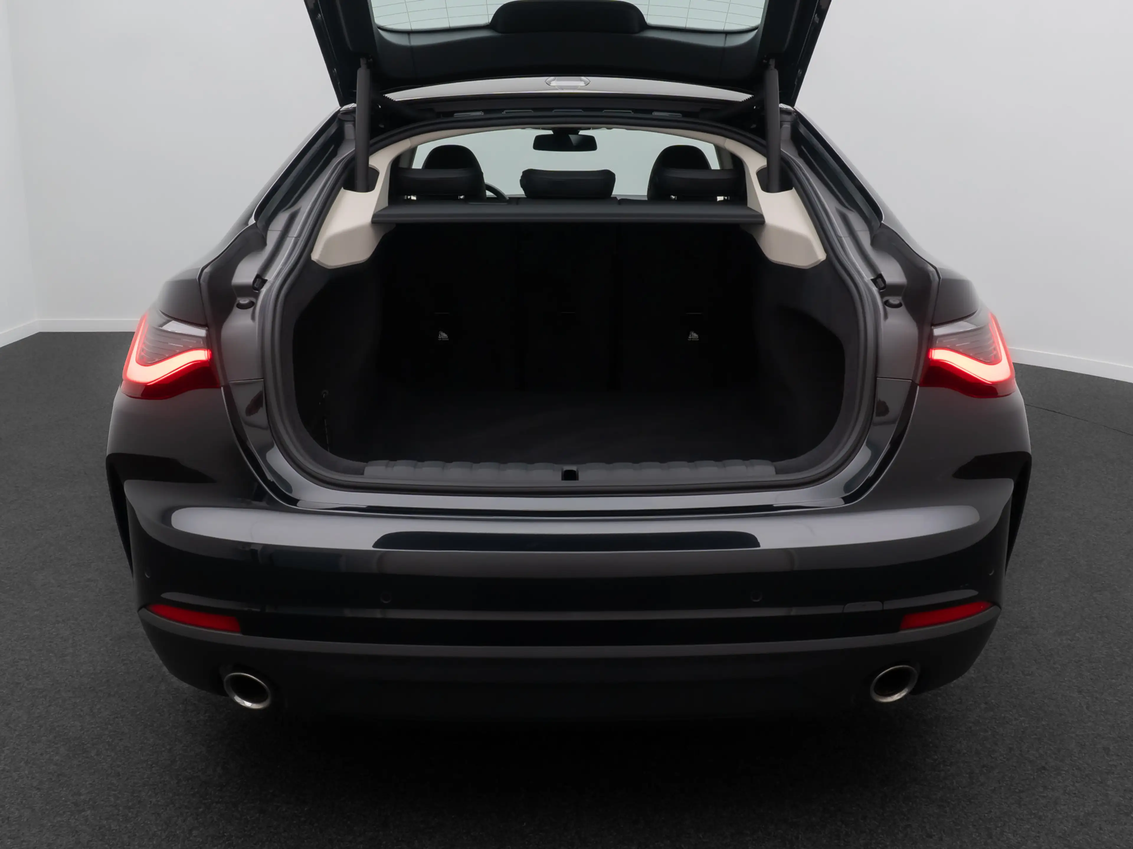 BMW 420 DAB Kamera Standheizung Sport — photo 13