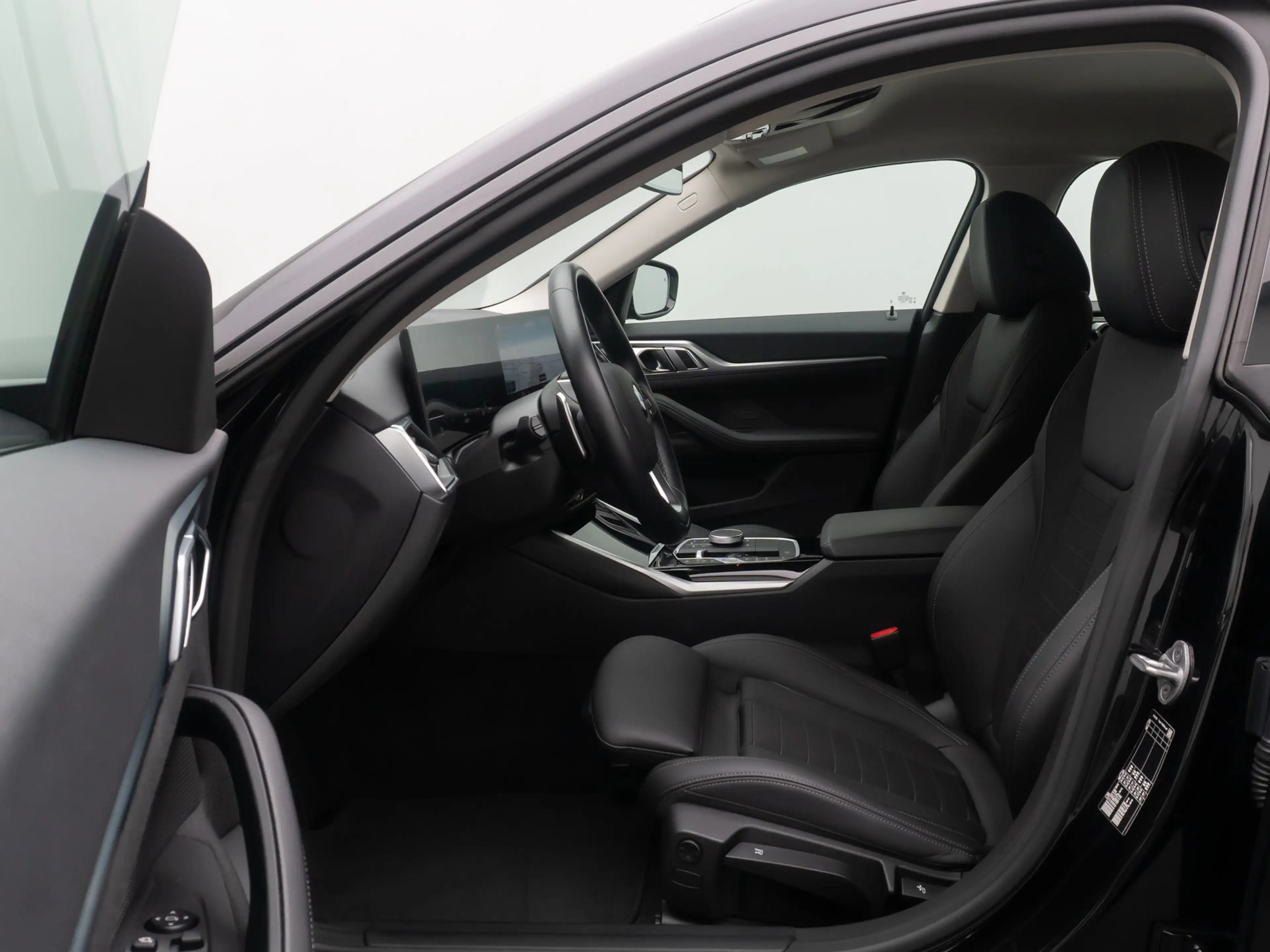 BMW 420 DAB Kamera Standheizung Sport — photo 19