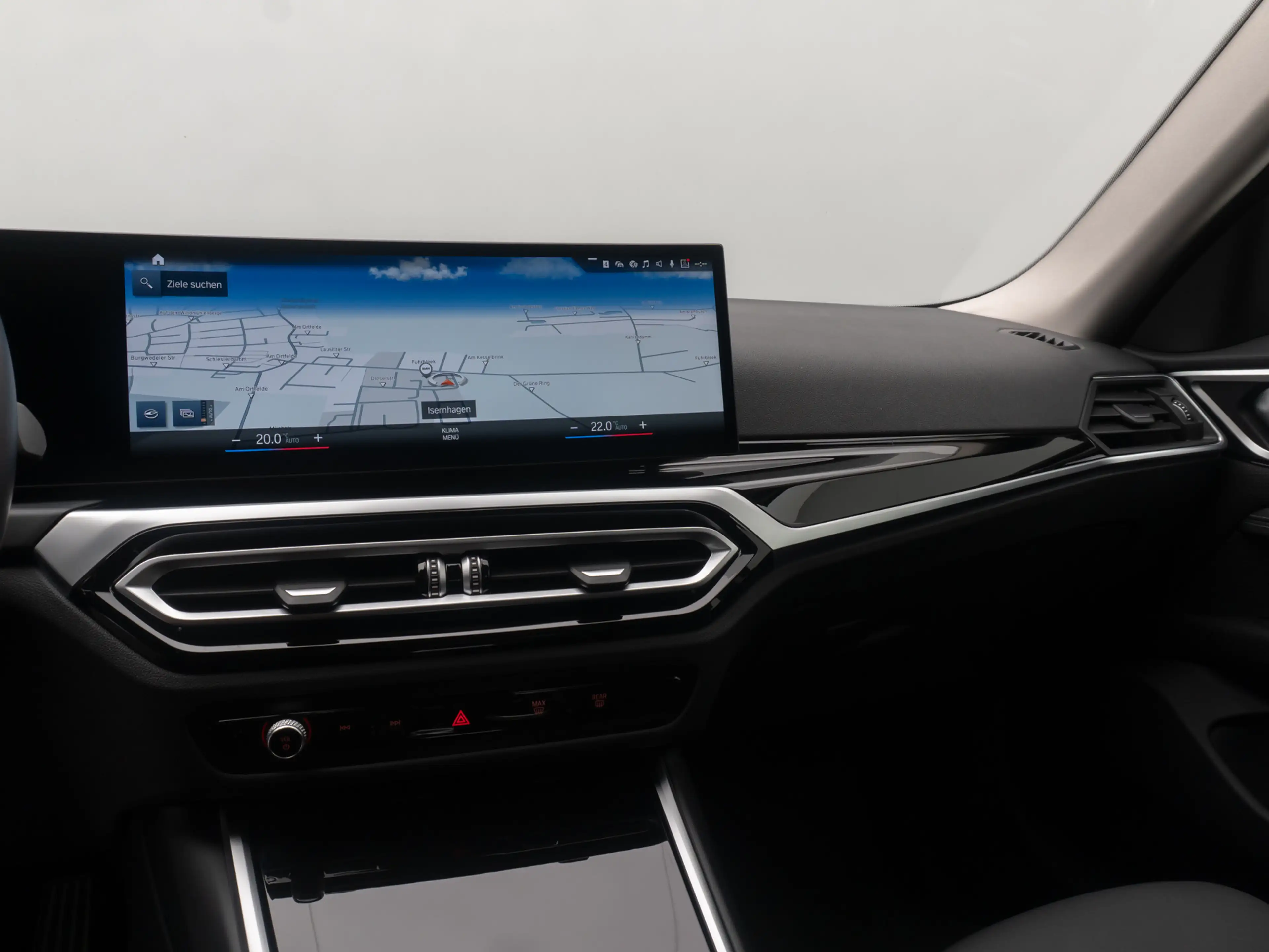 BMW 420 DAB Kamera Standheizung Sport — photo 21