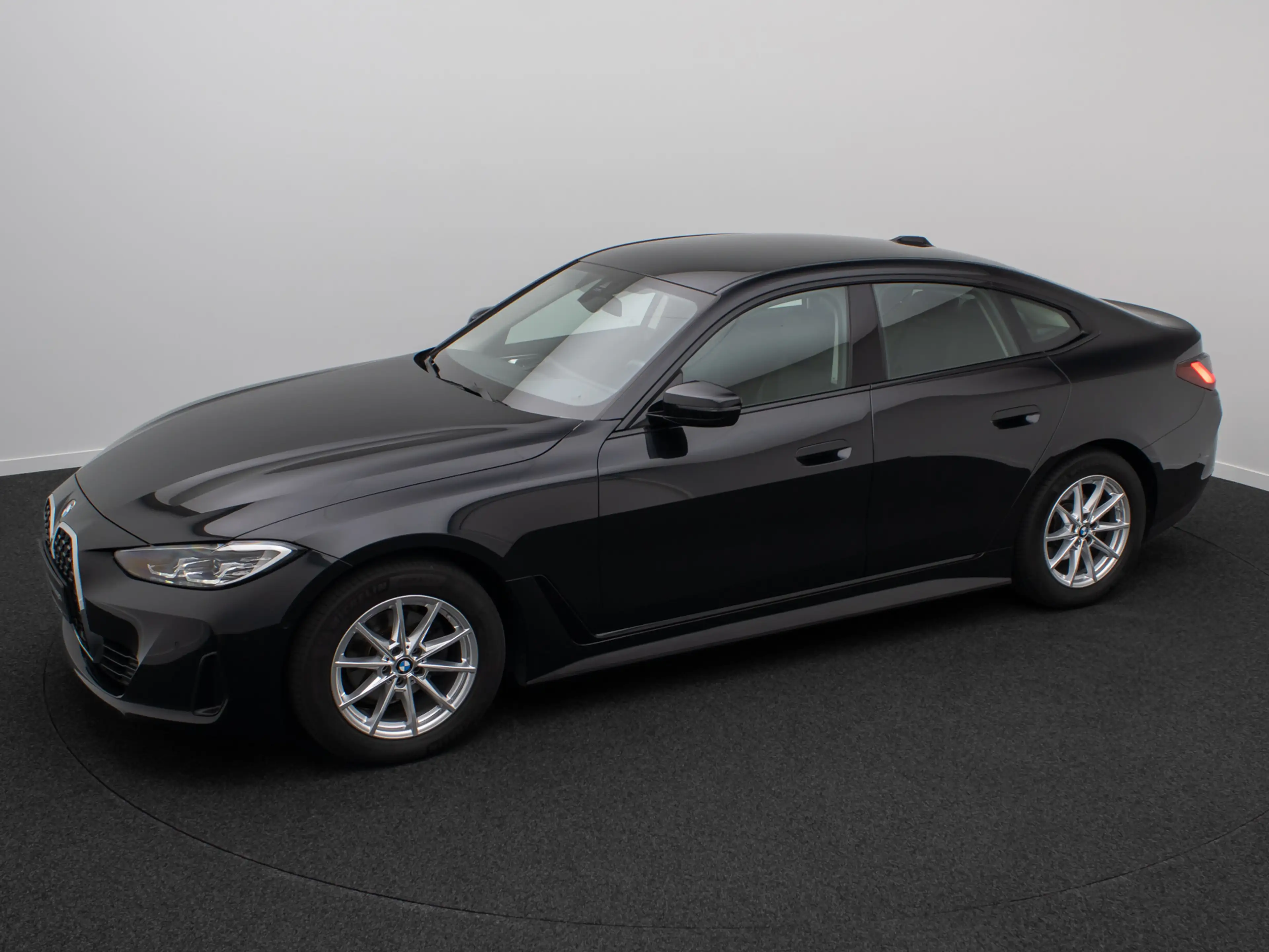 BMW 420 DAB Kamera Standheizung Sport — photo 12