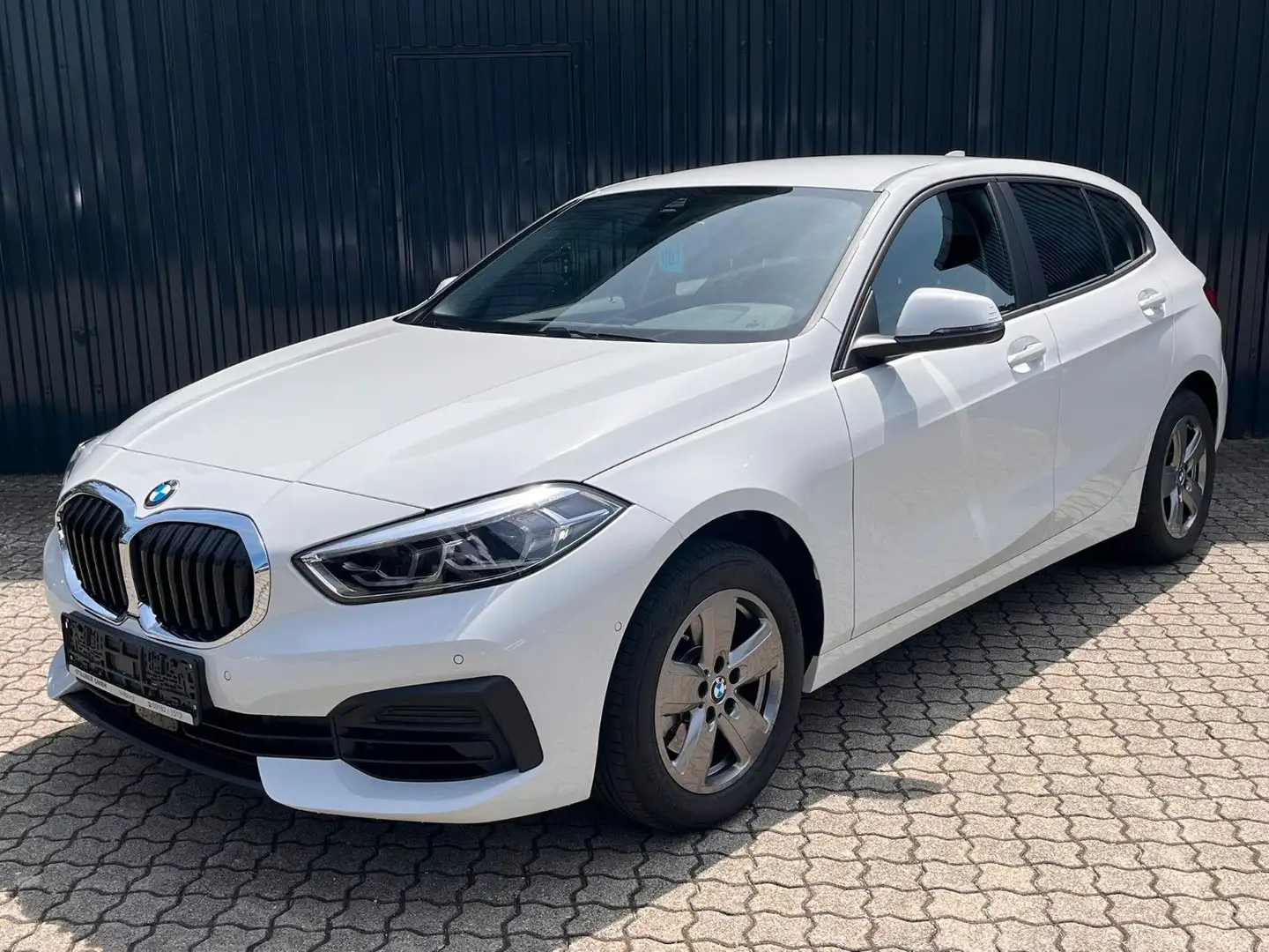 BMW 116 i 5-Türer/ Kamera/Lenkradheiz/LED/Sitzheiz Blanc - 2