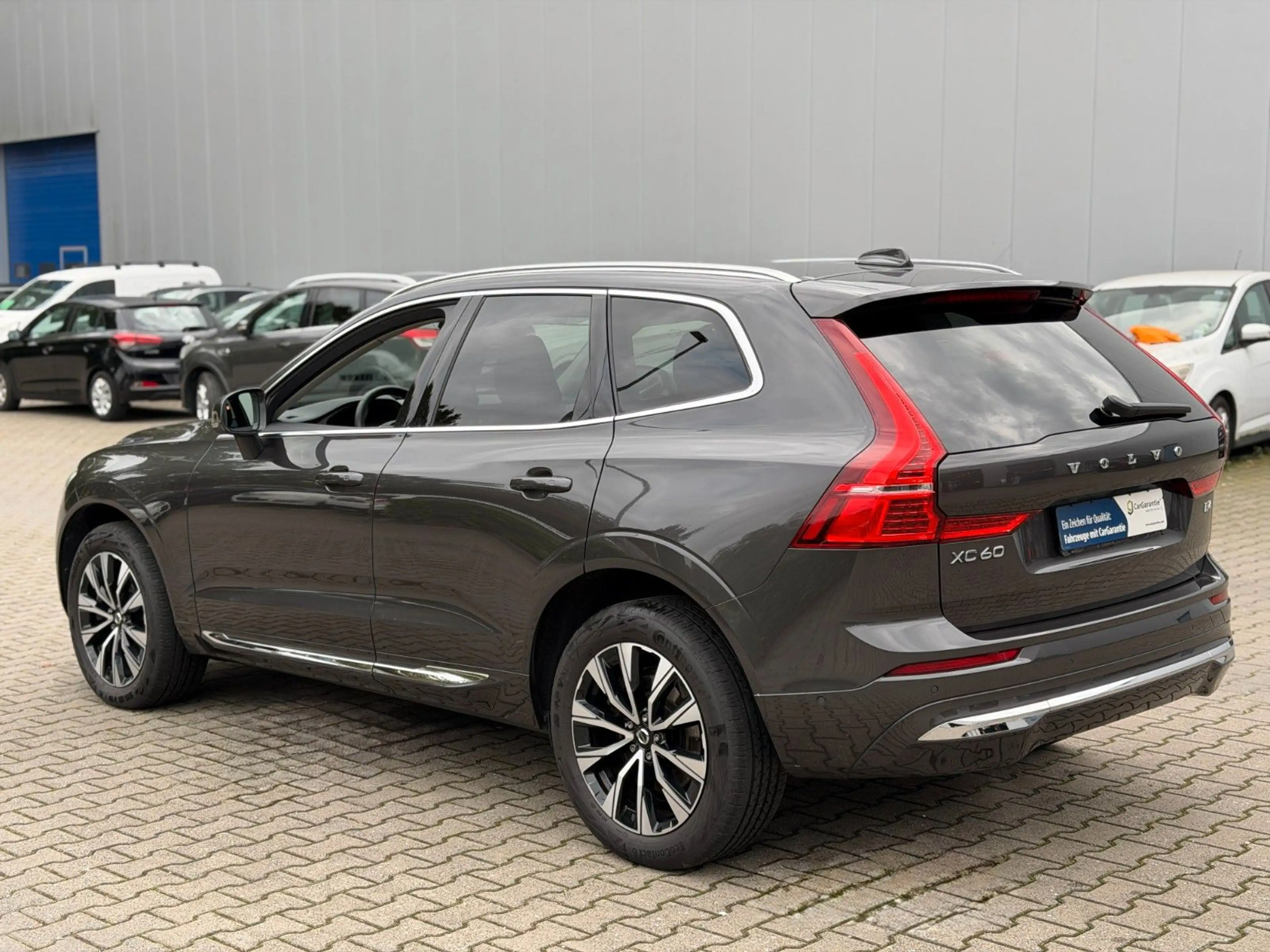 Volvo XC60 Plus Bright Dark 2WD Garantie*1.Hand*Leder — photo 13