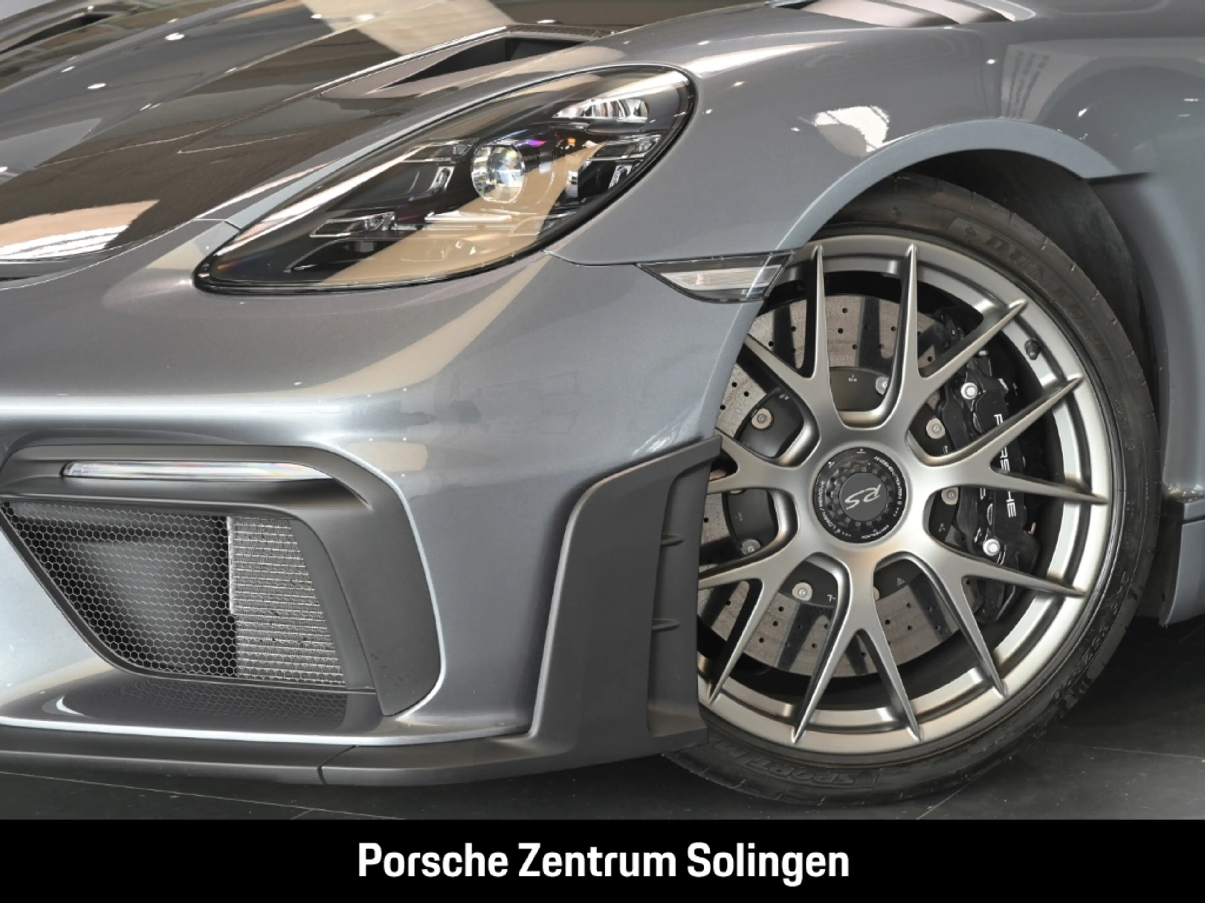 Porsche 718 Spyder RS WEISSACH PCCB NP 209.779,50 € Magnesium — photo 6