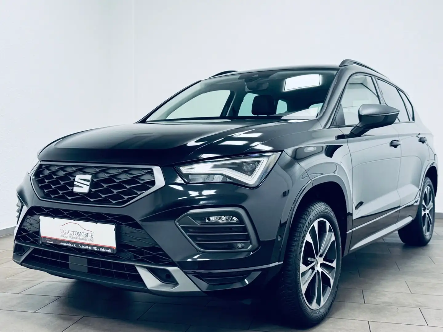 SEAT Ateca FR - Line 2.0 TDI * 1.HAND * R-KAMERA * Schwarz - 1