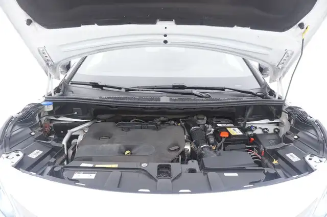 Peugeot 5008 view 13