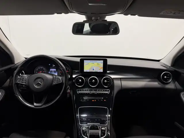 Mercedes-Benz C view 14