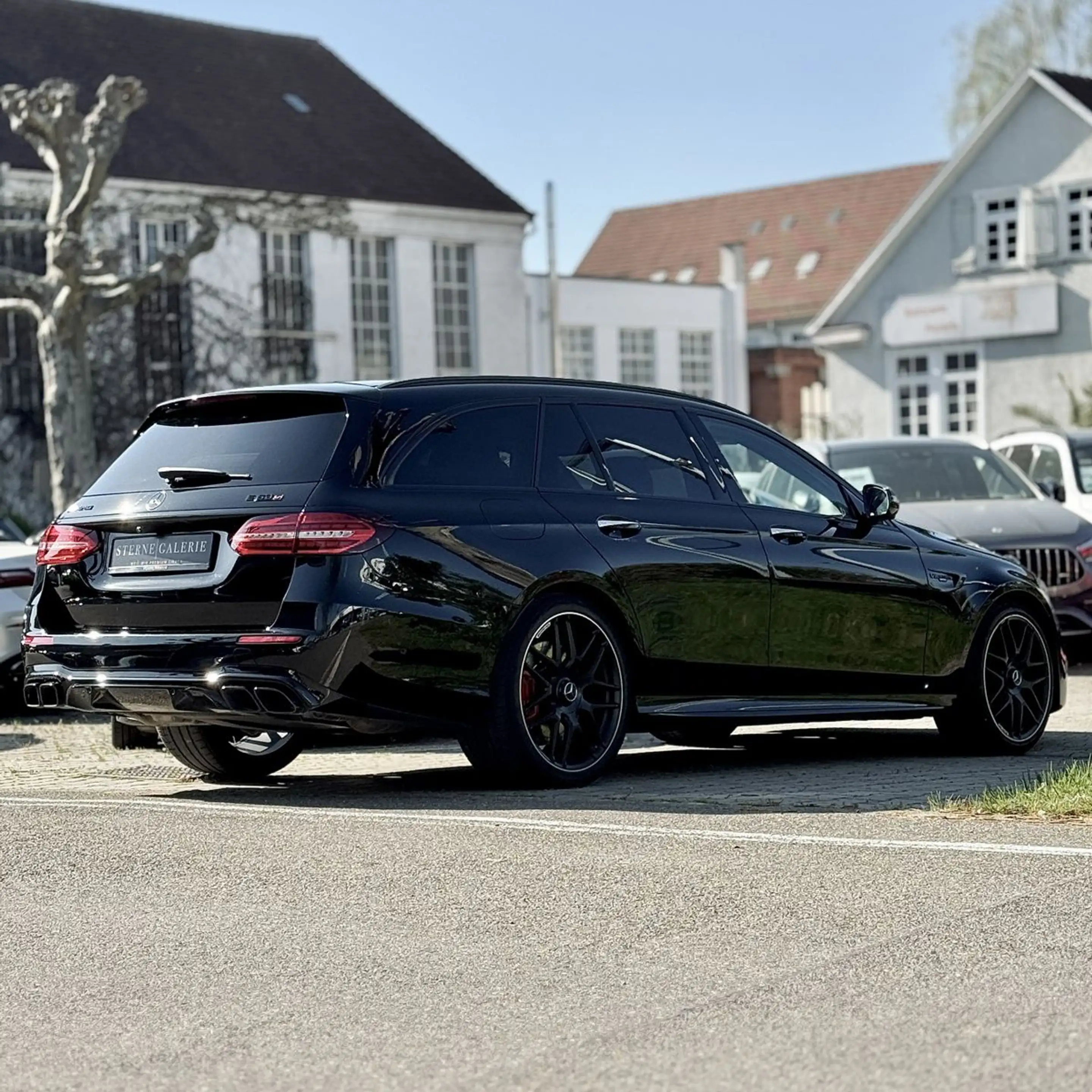 Mercedes-Benz E 63 AMG S/DISTRO+/360°/AIRM/BURMESTER Sportp. — photo 10