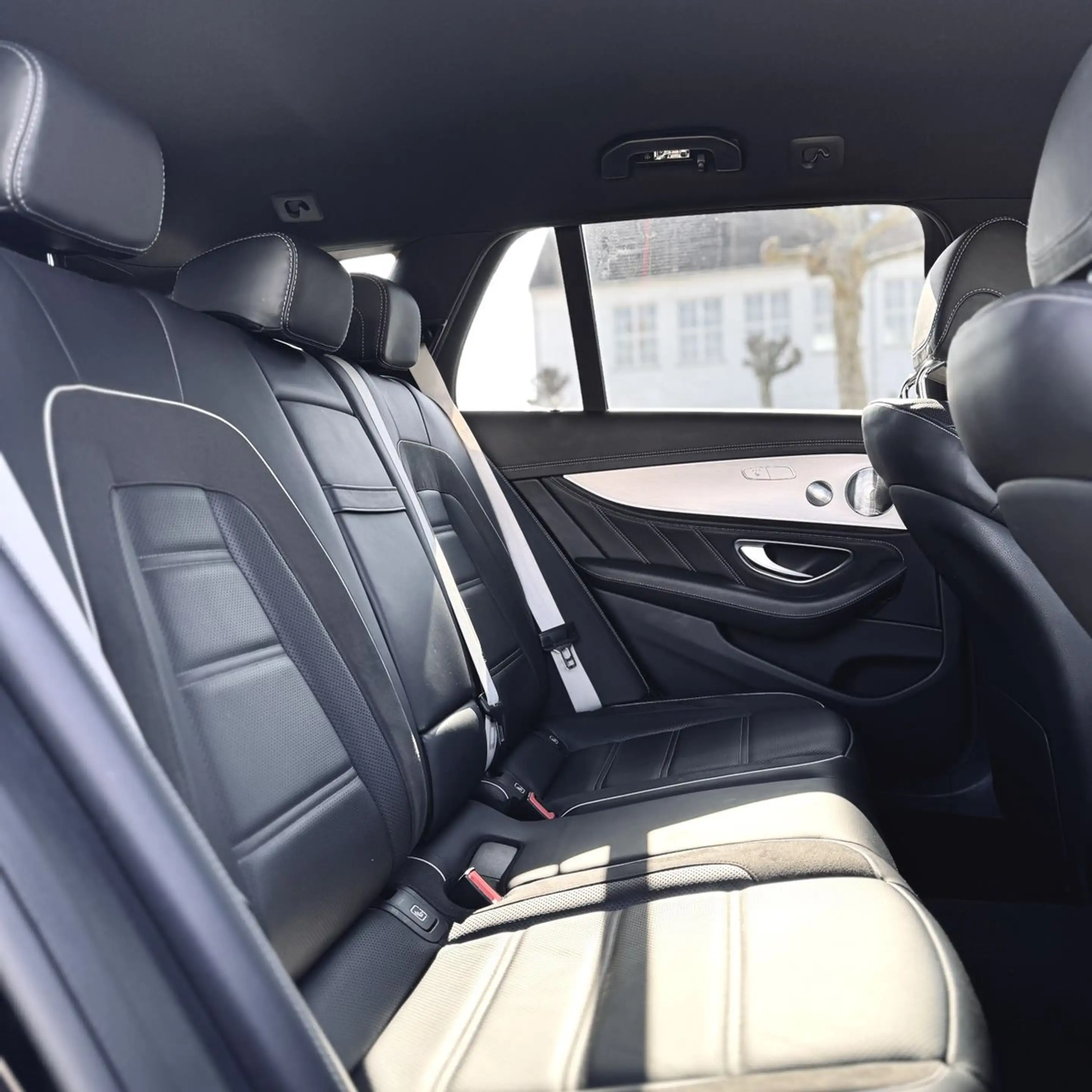 Mercedes-Benz E 63 AMG S/DISTRO+/360°/AIRM/BURMESTER Sportp. — photo 14