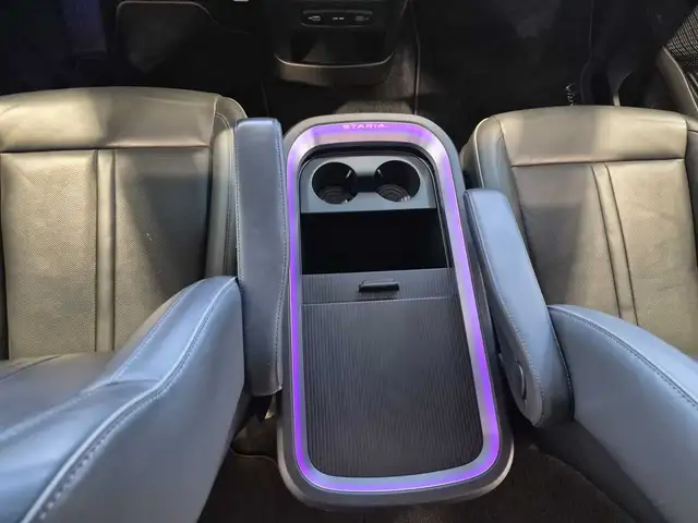 Hyundai Staria view 13