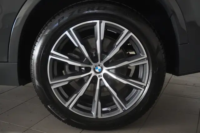 BMW X5 xDrive40i Ansicht 4