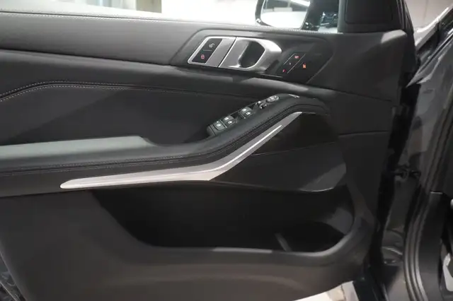 BMW X5 xDrive40i Ansicht 22