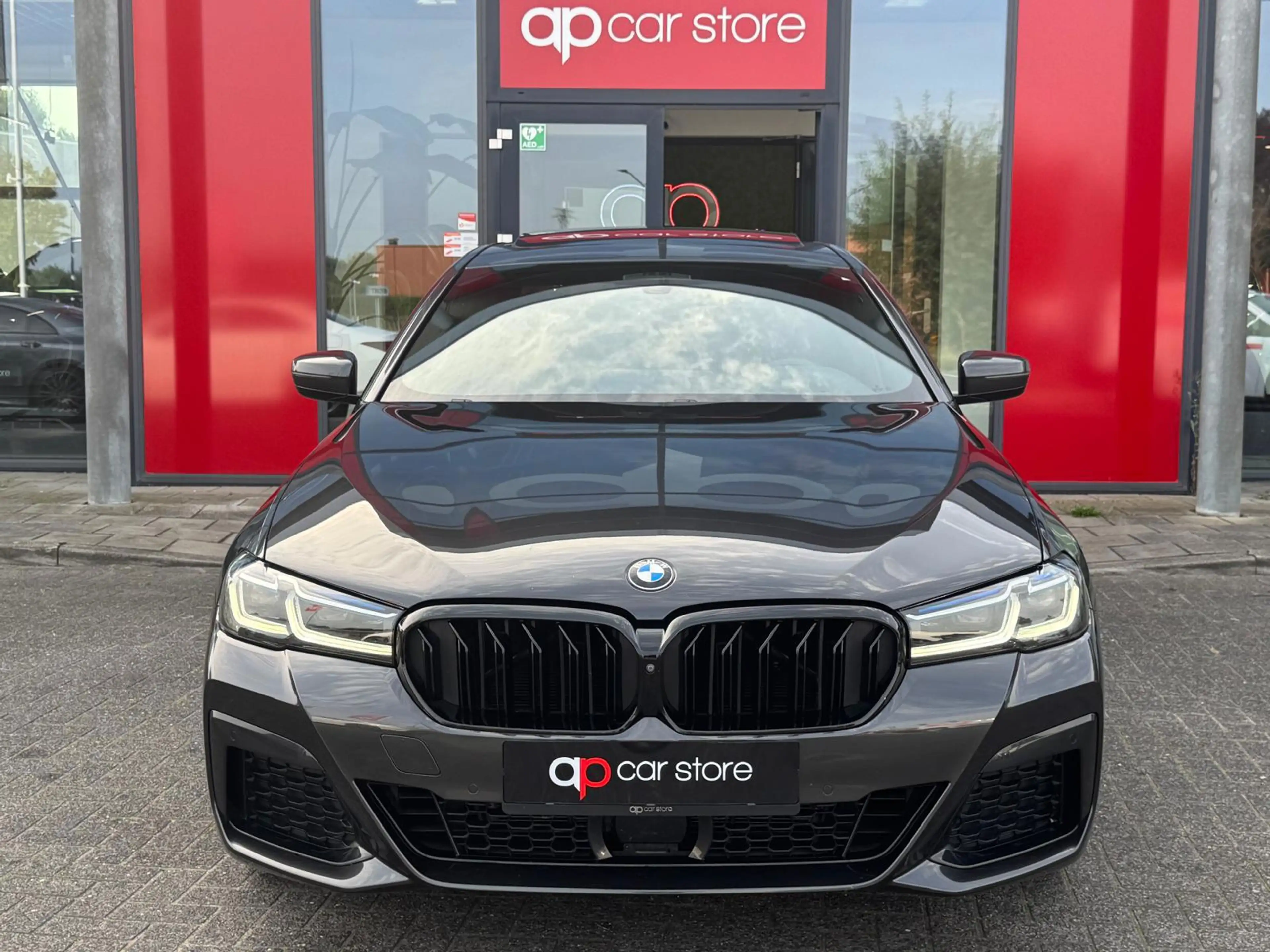BMW 545 5-serie 545e M-Sport Executive Uniek Vol | Laser L — photo 2