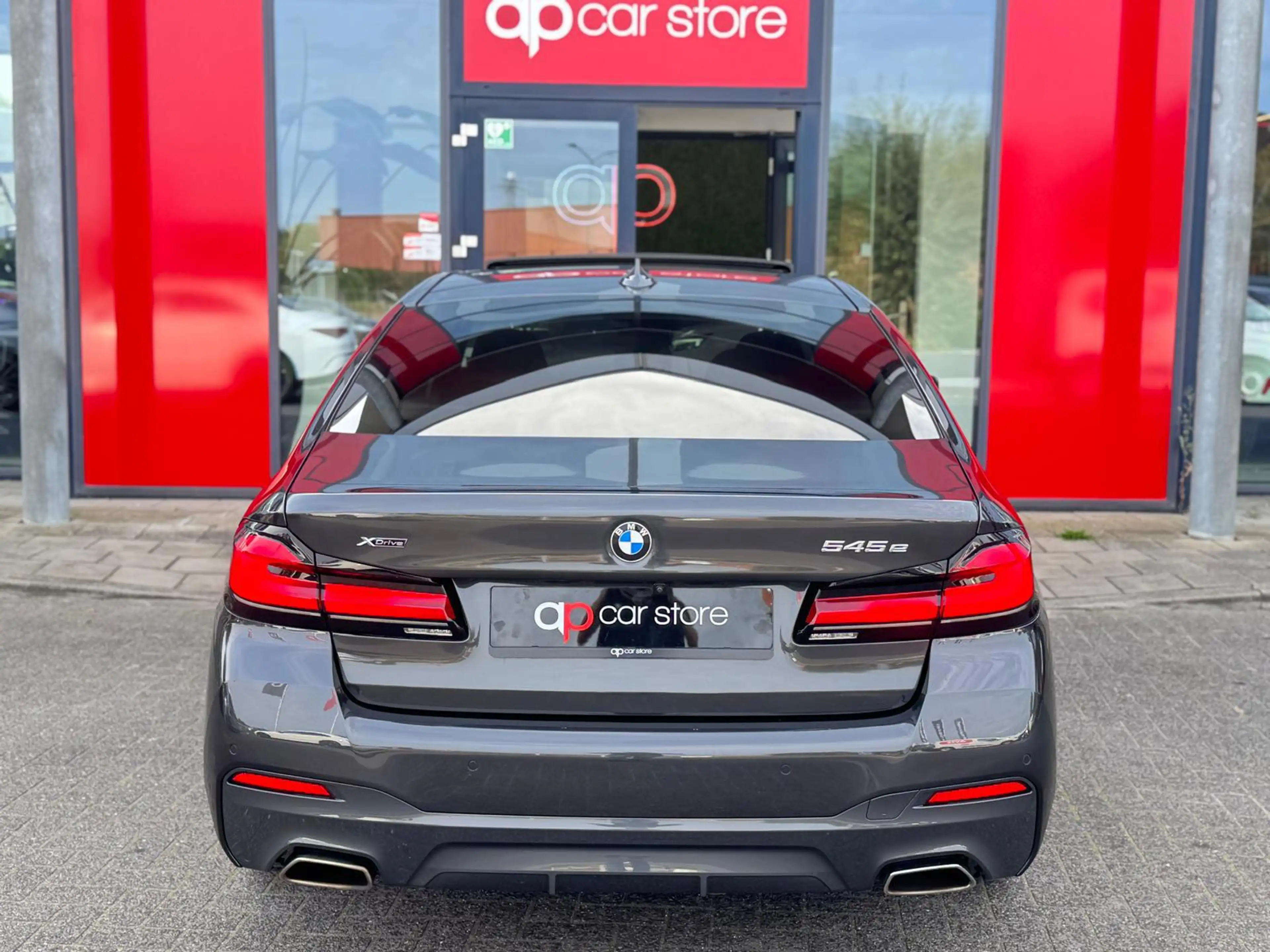 BMW 545 5-serie 545e M-Sport Executive Uniek Vol | Laser L — photo 5